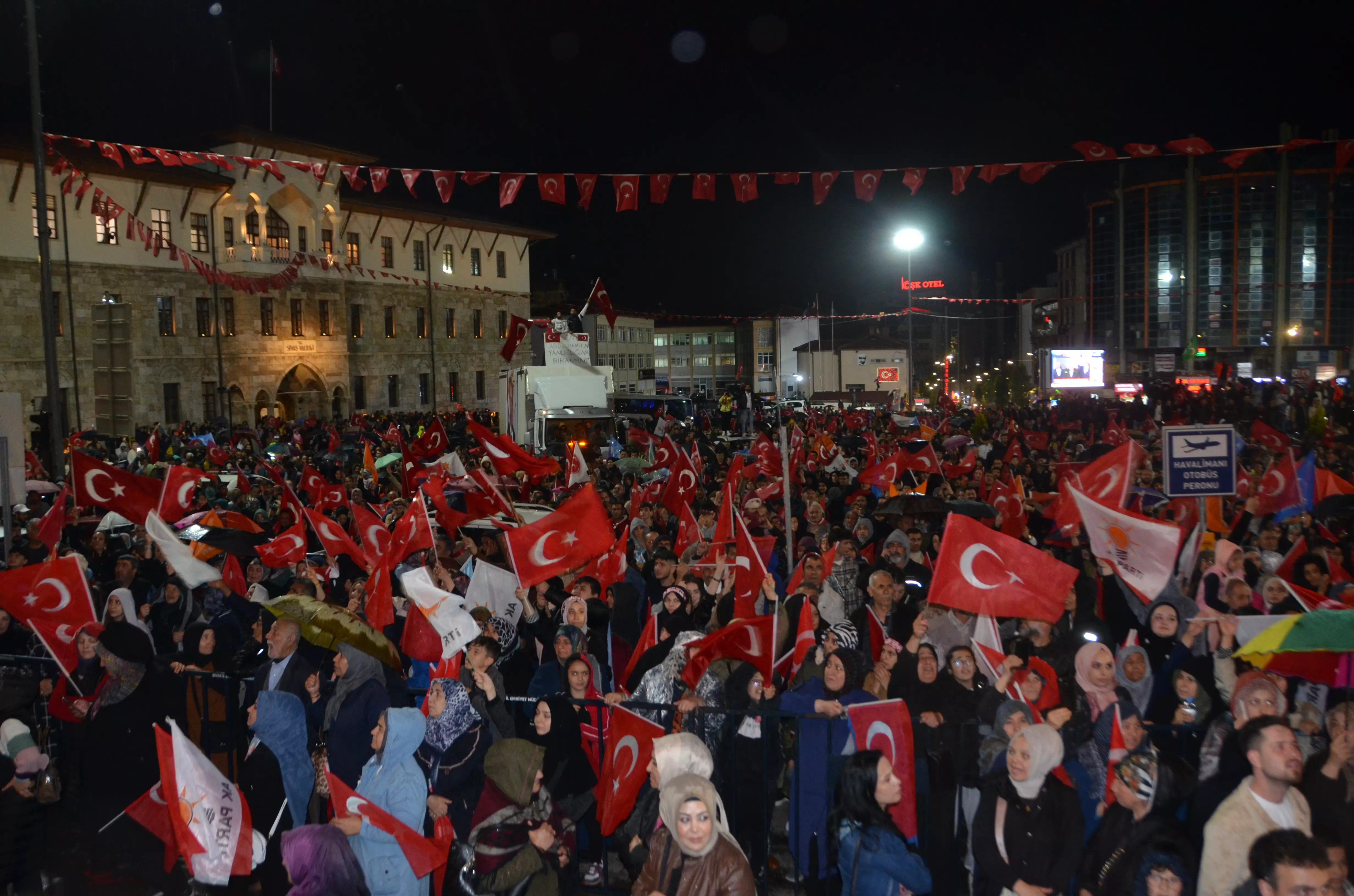 SİVASLILAR MEMNUN