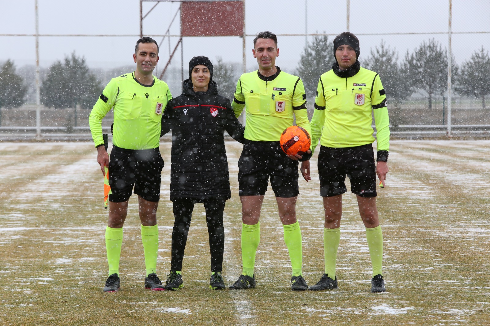 kadın hakem
