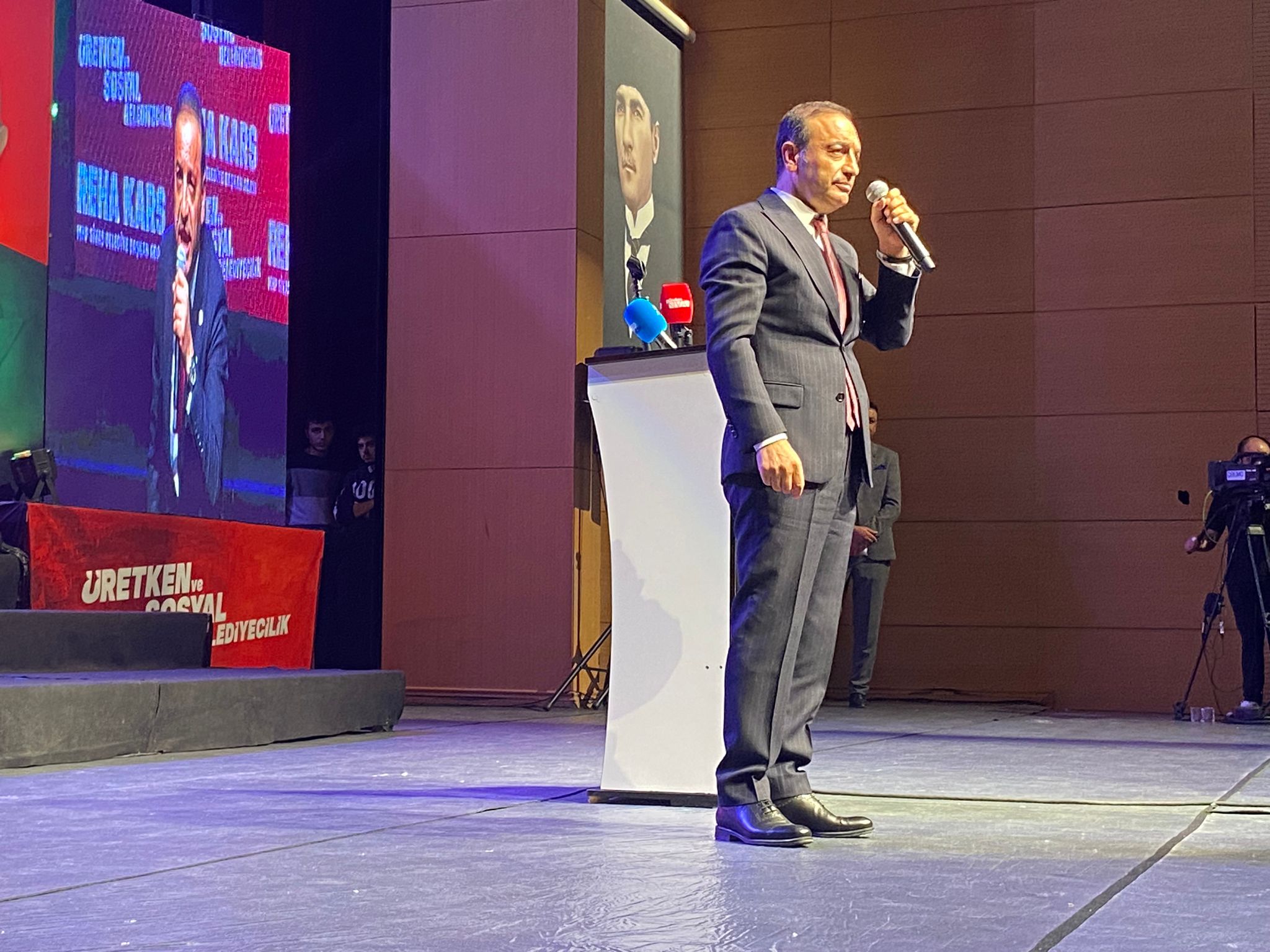 Ahmet Özyürek