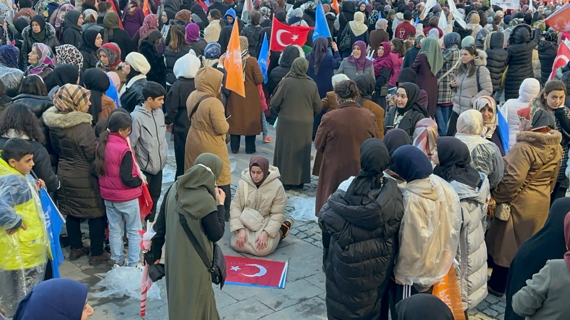 Bayrak Namaz (2)
