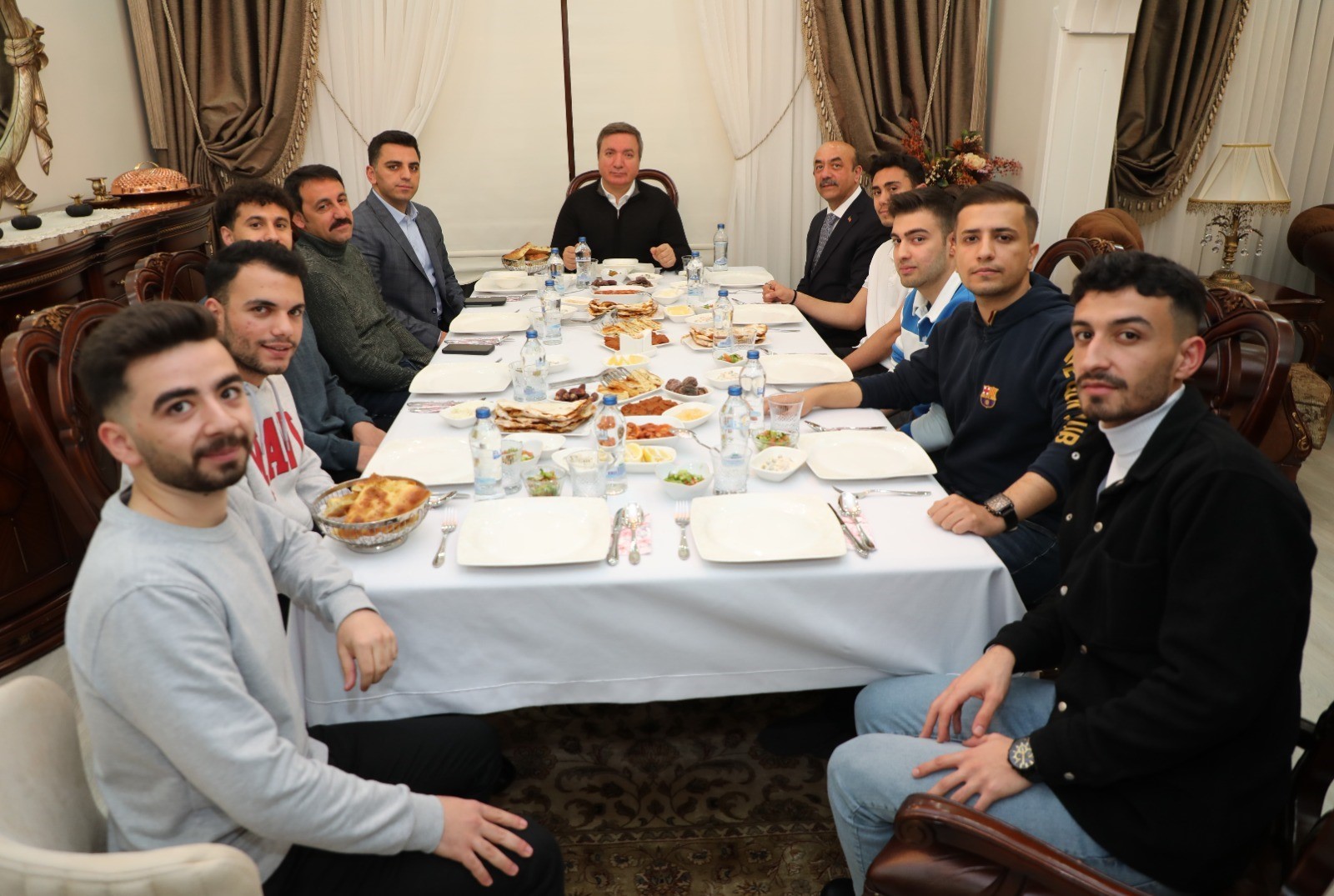 Gurbetteki Ailem (1)