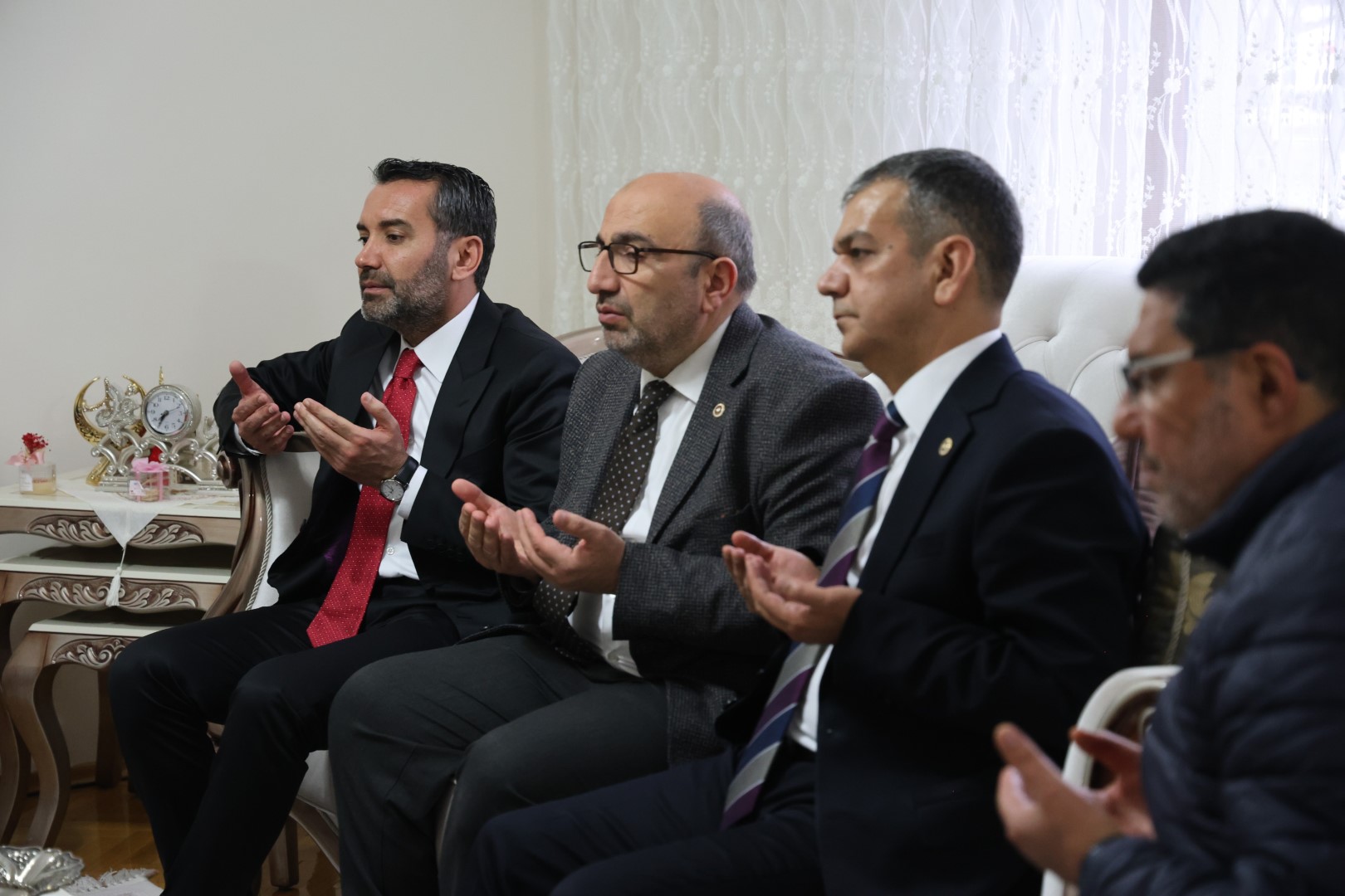 Şahin Ş (2)
