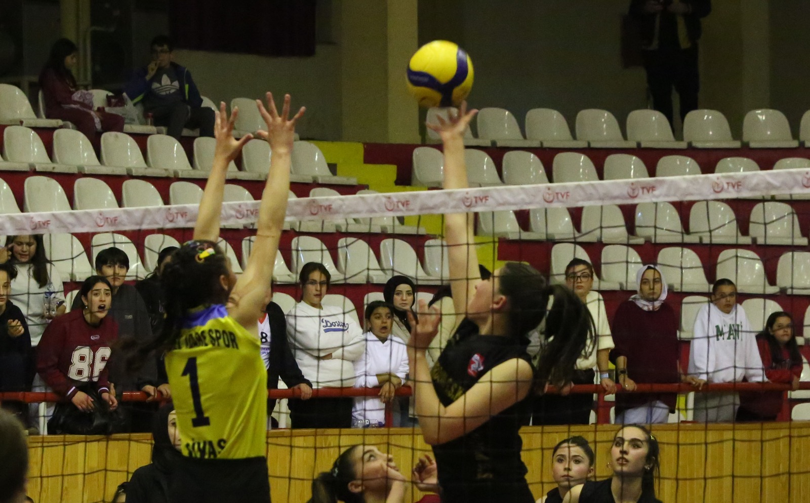 Sivas İl Özel İdare Samsun Maçıyla Başlıyor (2)