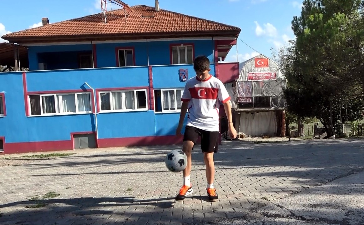 20240912Aw286164