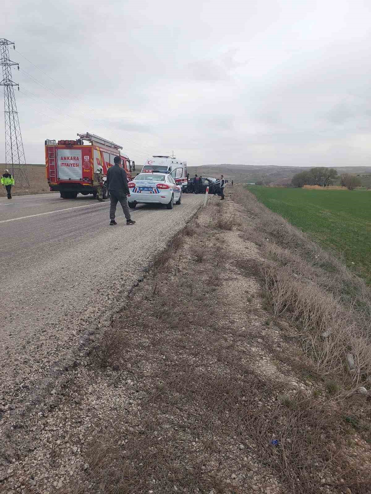 ankarada-trafik-kazasi-4-olu-3-agir-yarali