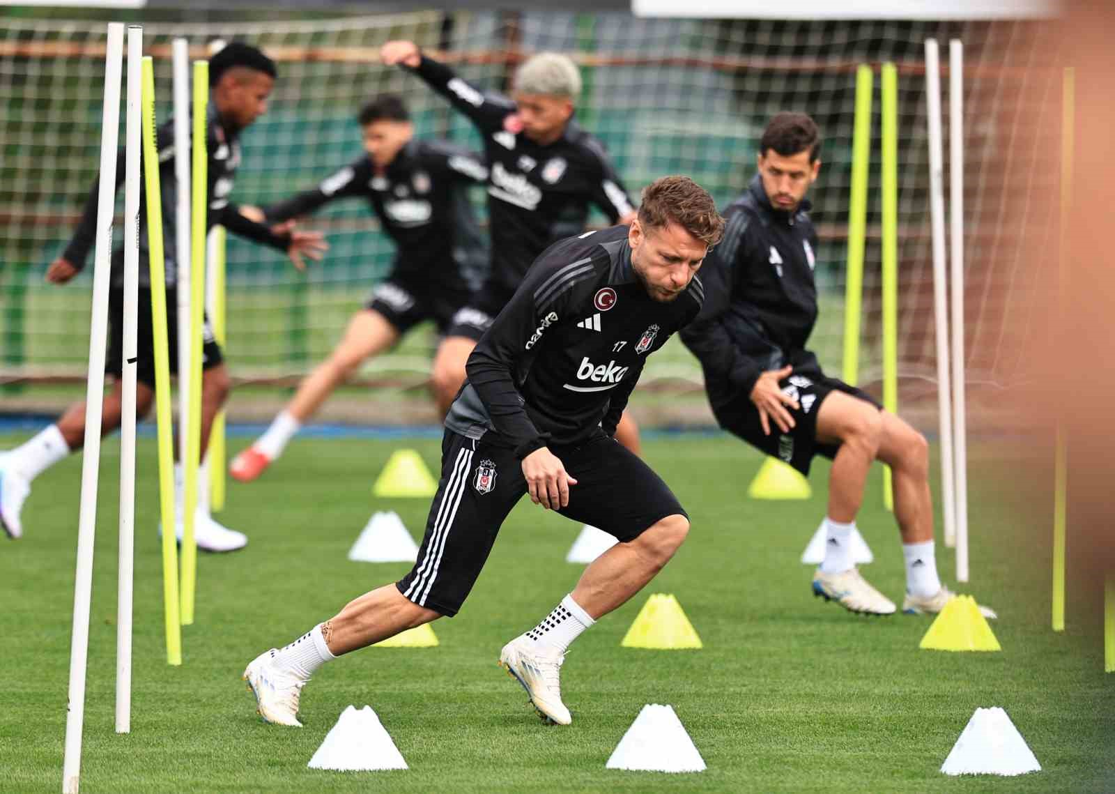 besiktas-galatasaray-derbisinin-hazirliklarini-tamamladi