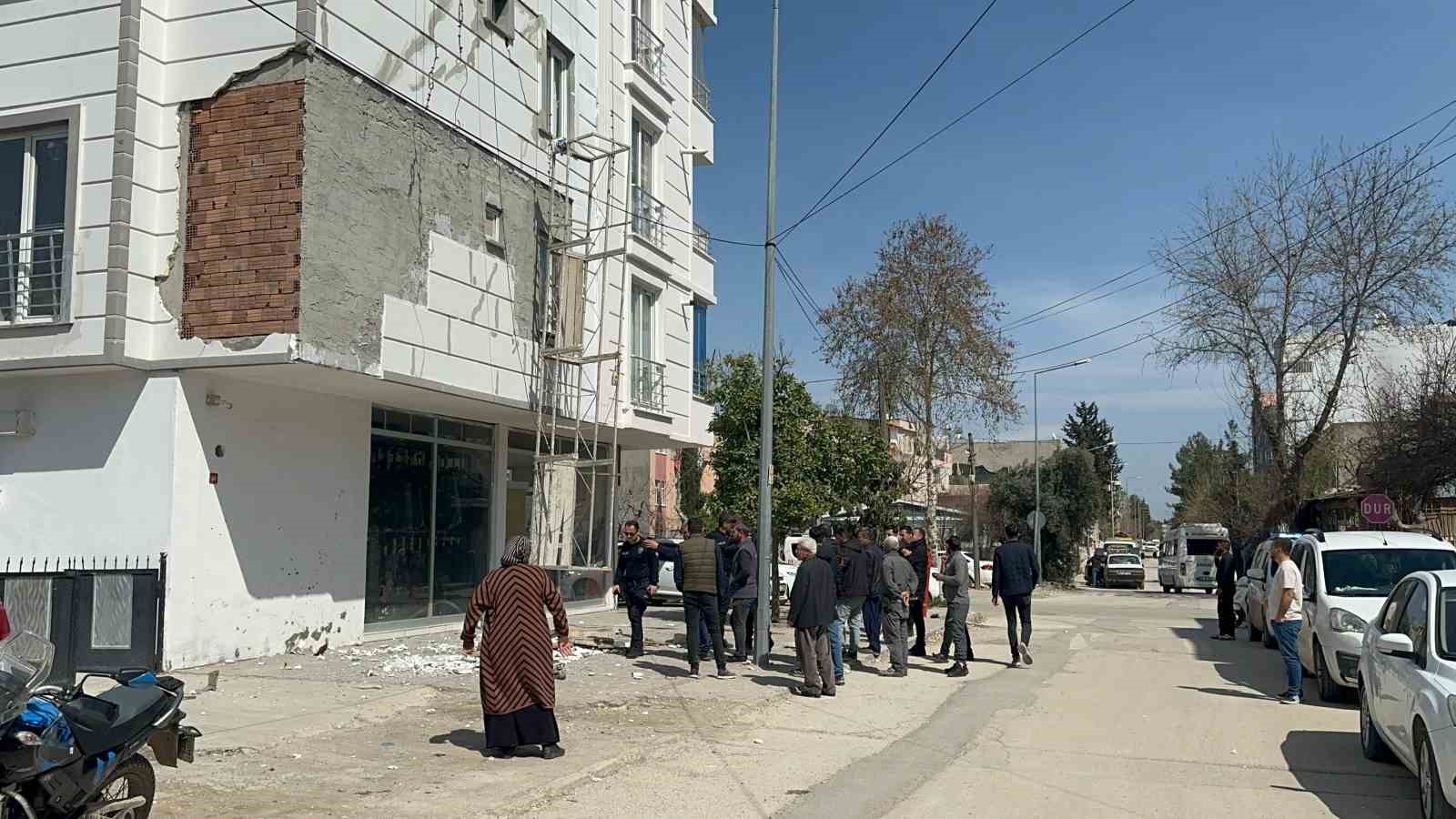 halatlari-kopan-iskele-devrildi-2-agir-yarali