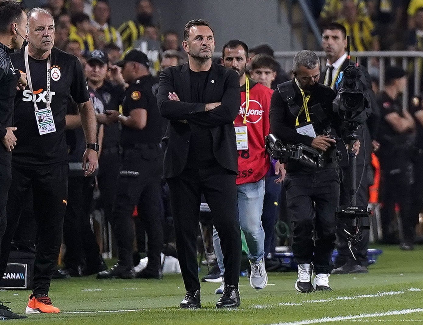 jose-mourinho-ile-okan-buruk-3-kez-rakip