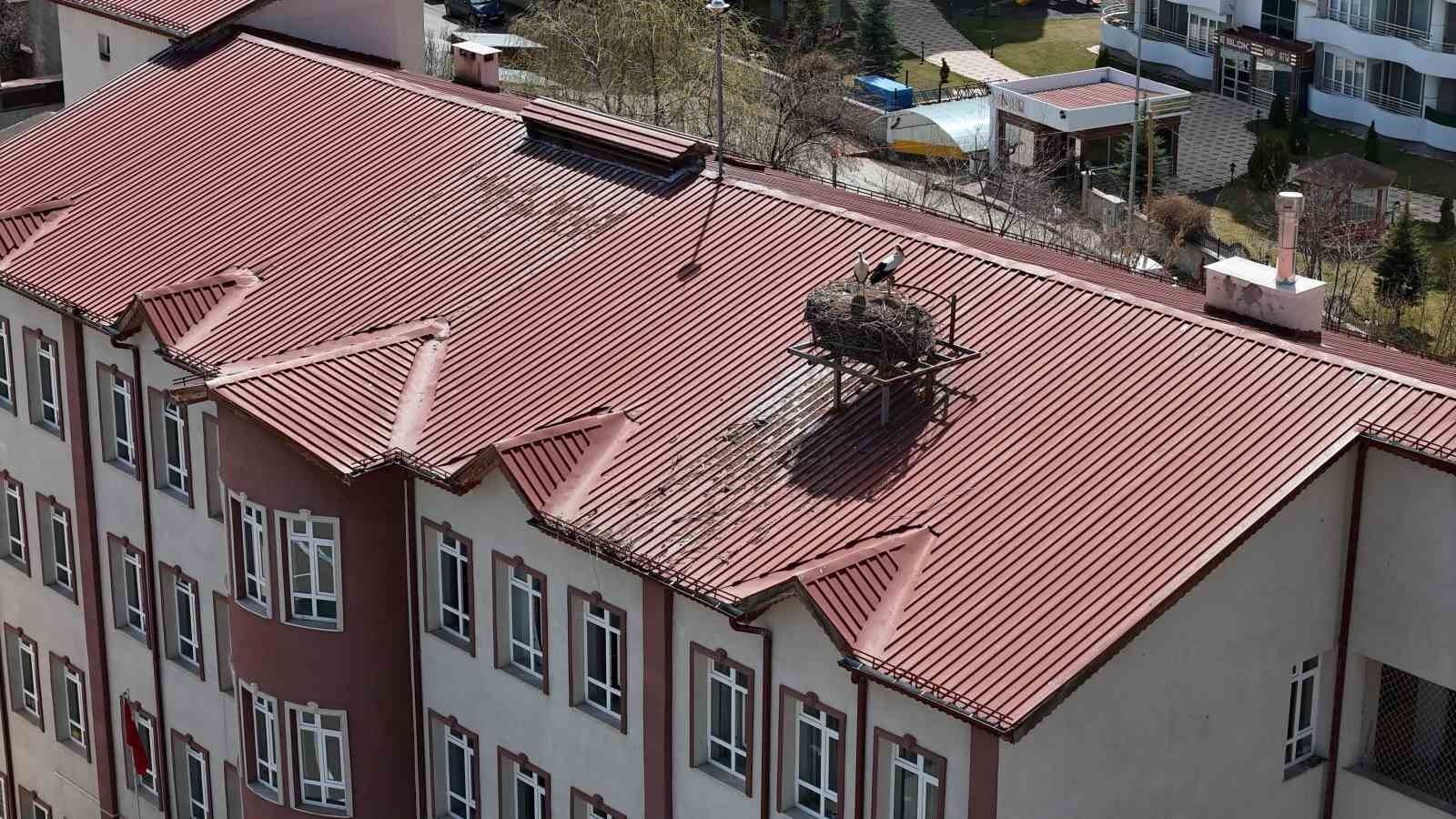 sivasin-leylekli-okulu-misafirlerine-kavustu