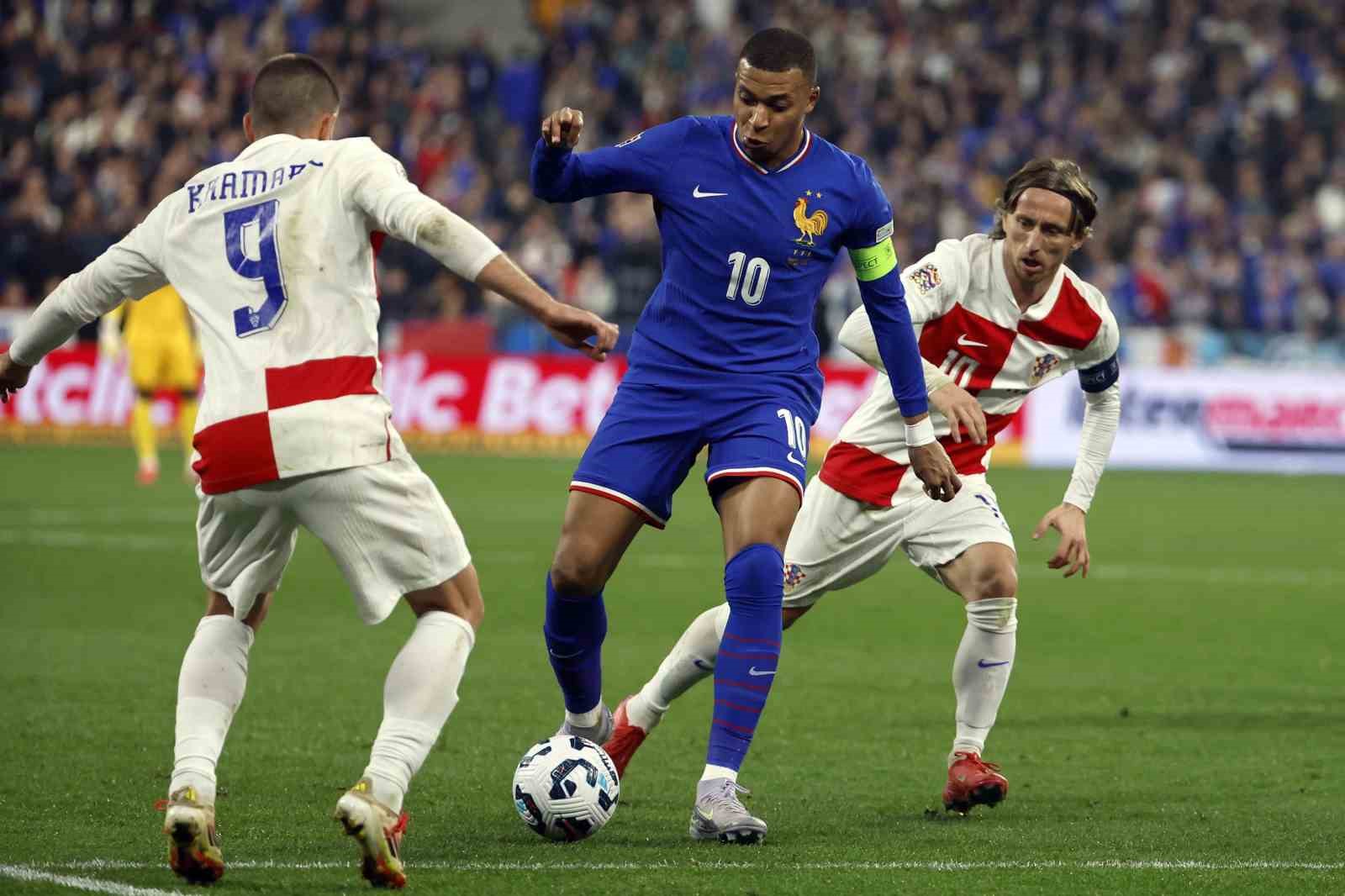 uefa-uluslar-liginde-yari-finalistler-belli-oldu