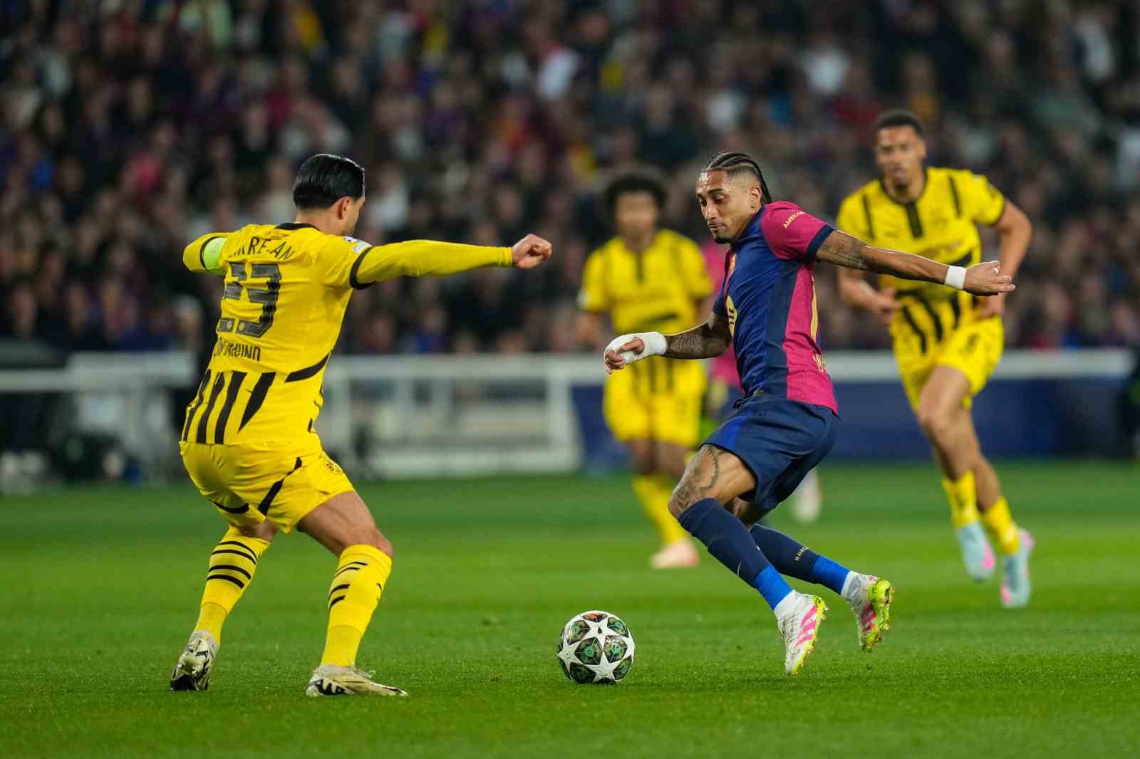 barcelona-yari-final-kapisini-araladi