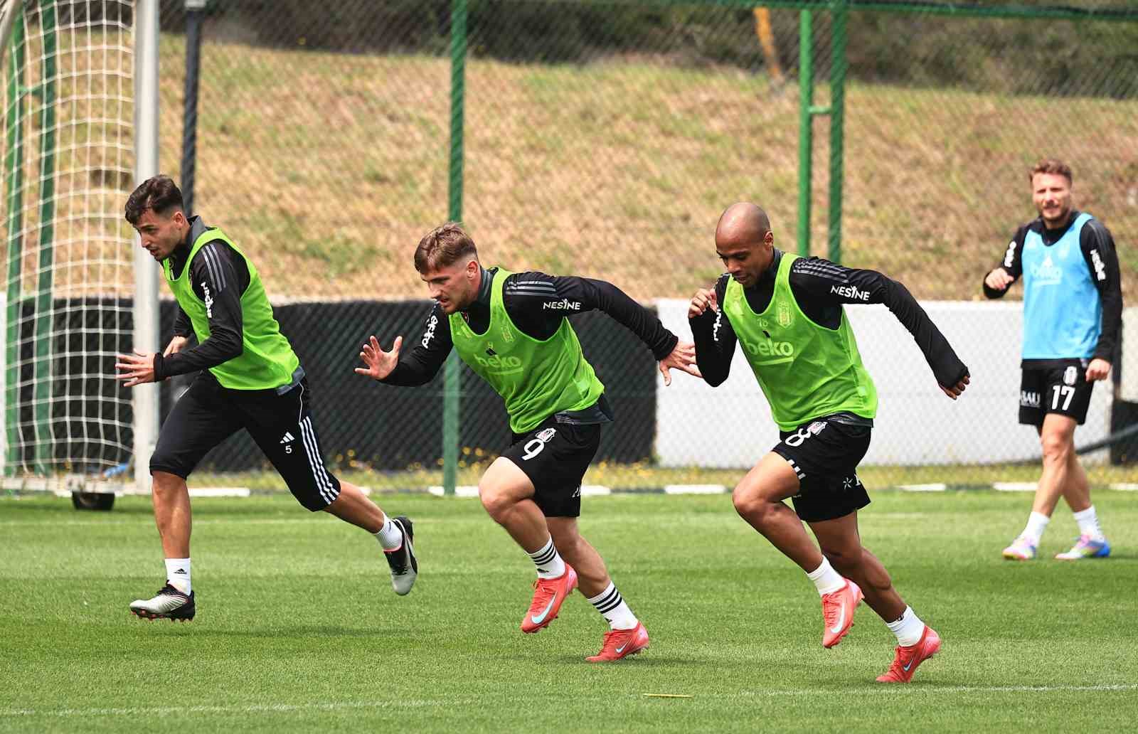 besiktas-atakas-hatayspor-maci-hazirliklarina-basladi