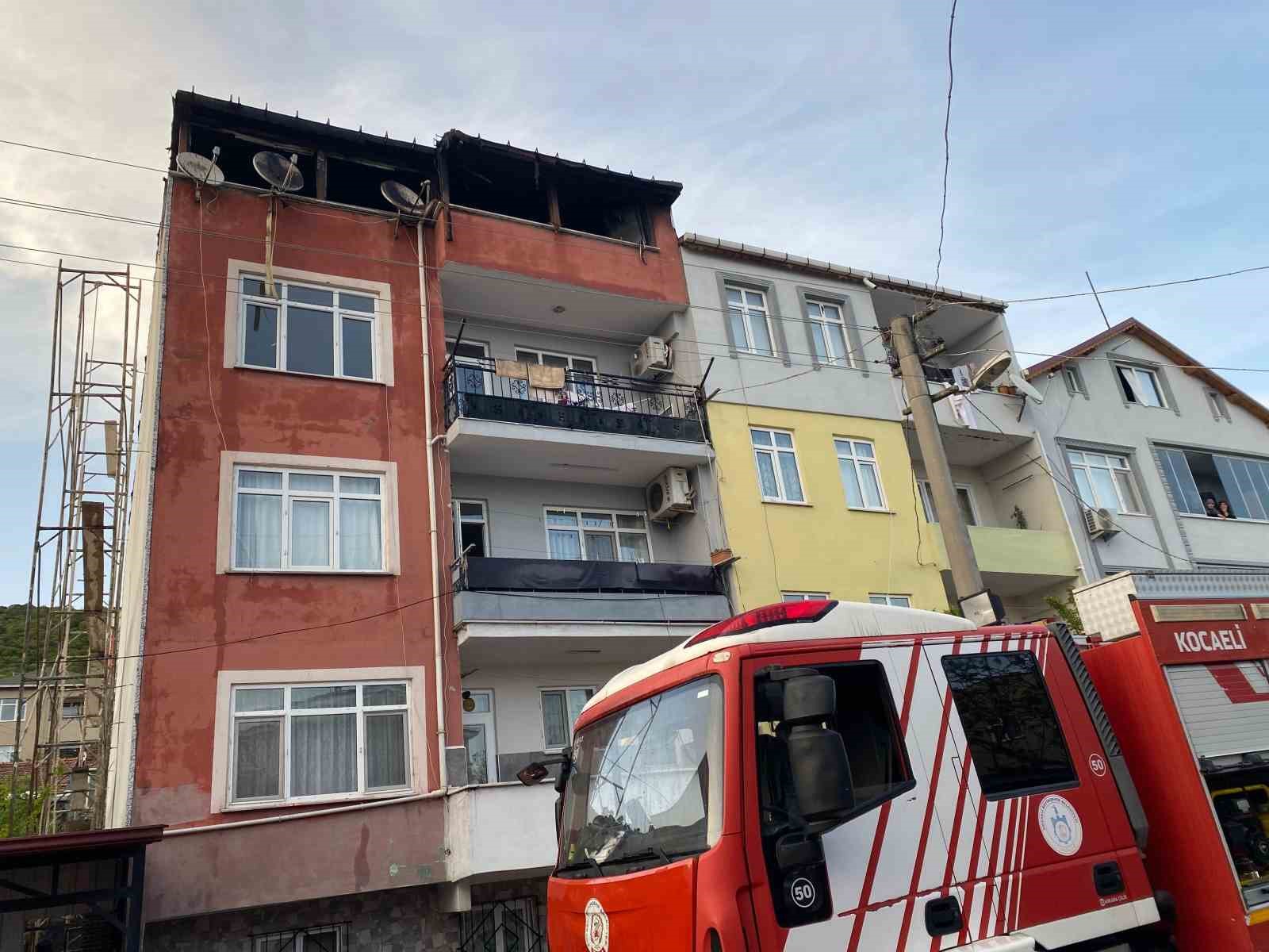 cati-katinda-cikan-yangin-yurekleri-agza-getirdi