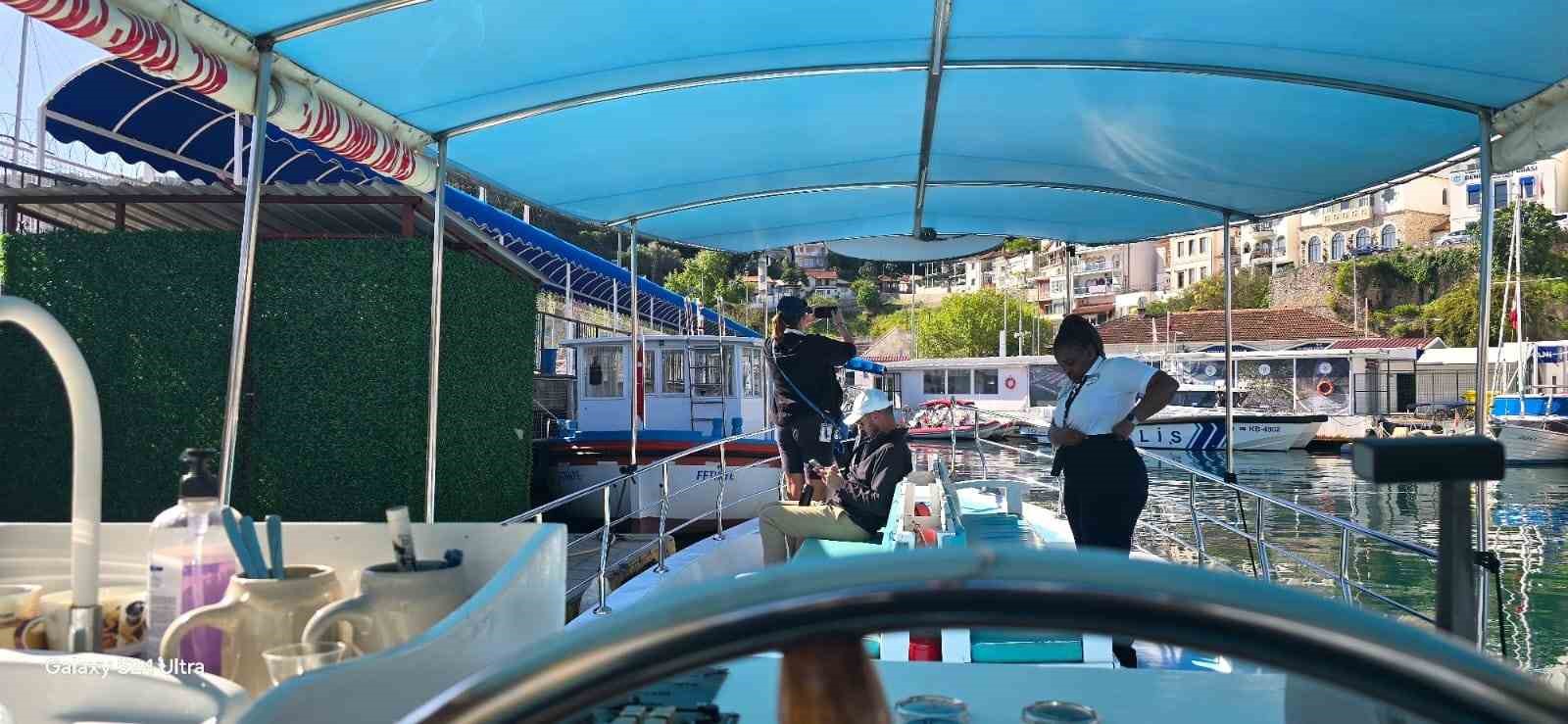 emerald-azzurra-fethiyeye-100-turist-getirdi