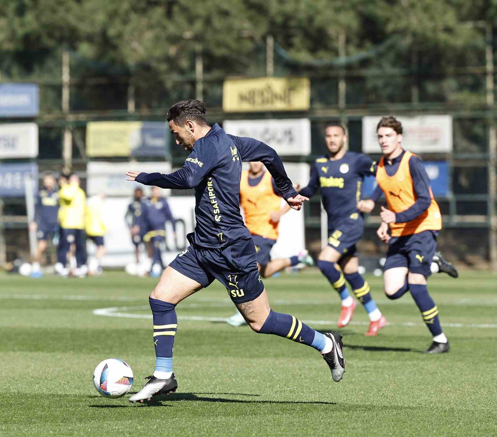 fenerbahce-kayserispor-maci-hazirliklarina-basladi