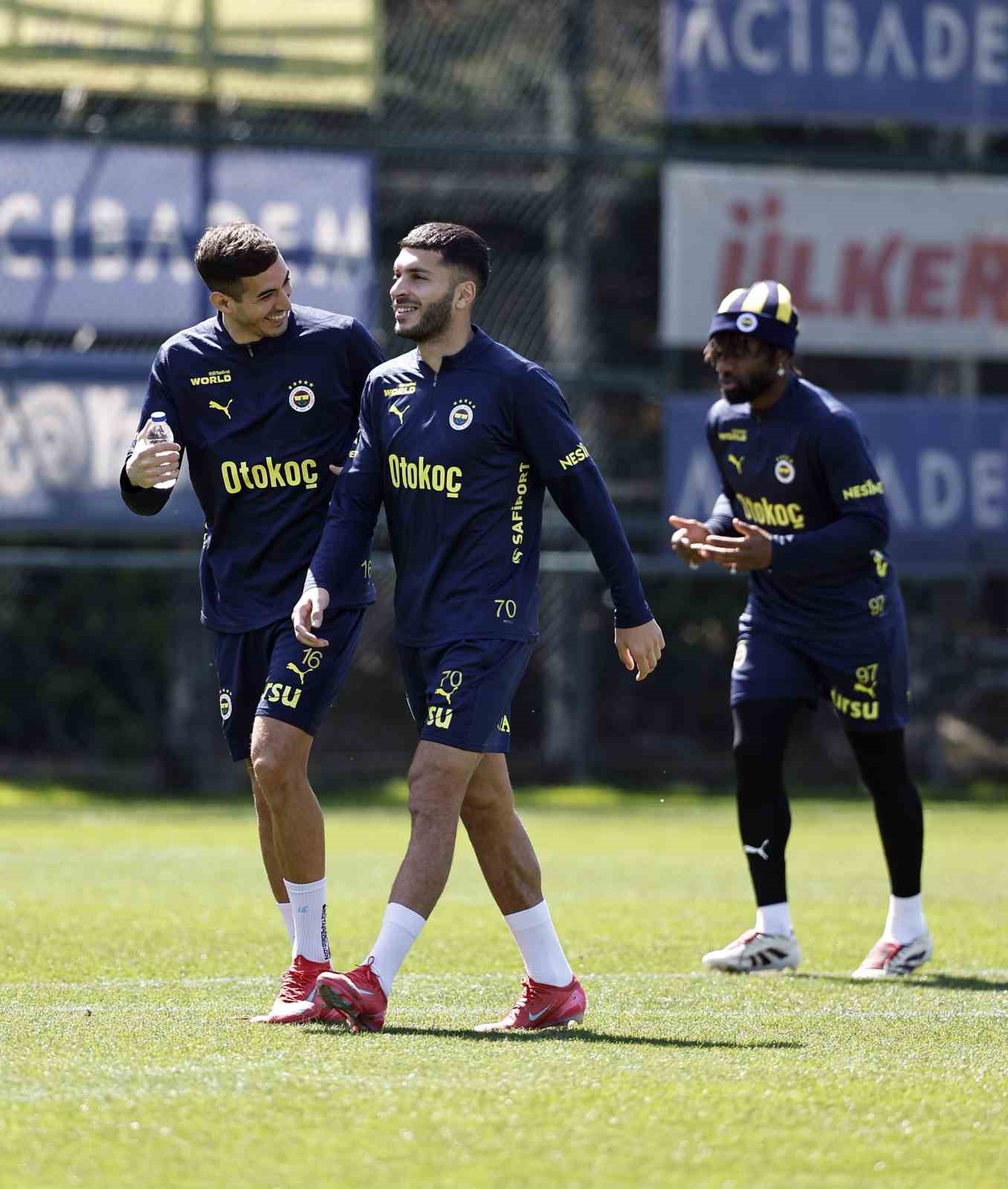 fenerbahce-kayserispor-maci-hazirliklarini-surdurdu