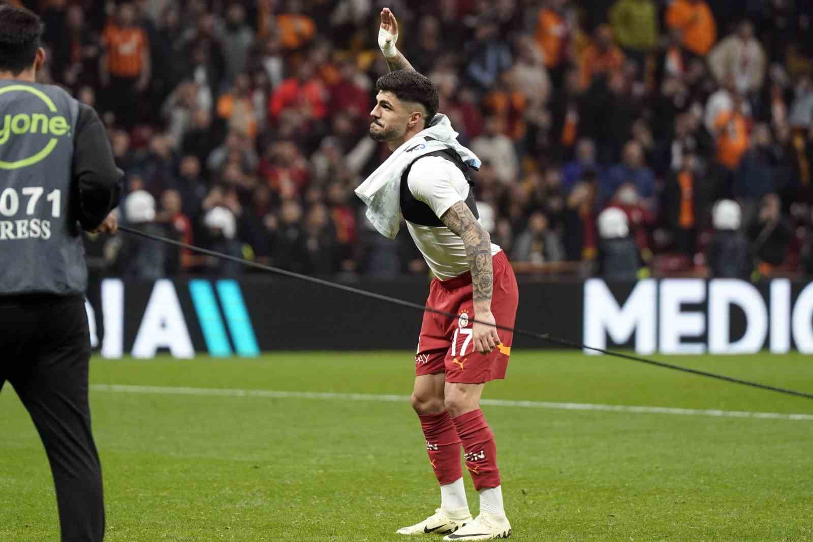 galatasarayda-galibiyet-3lusu-eren-elmalidan