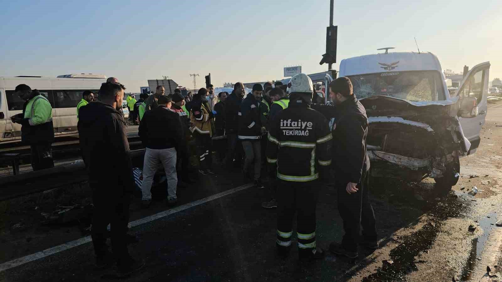 iki-servis-carpisti-18-yarali