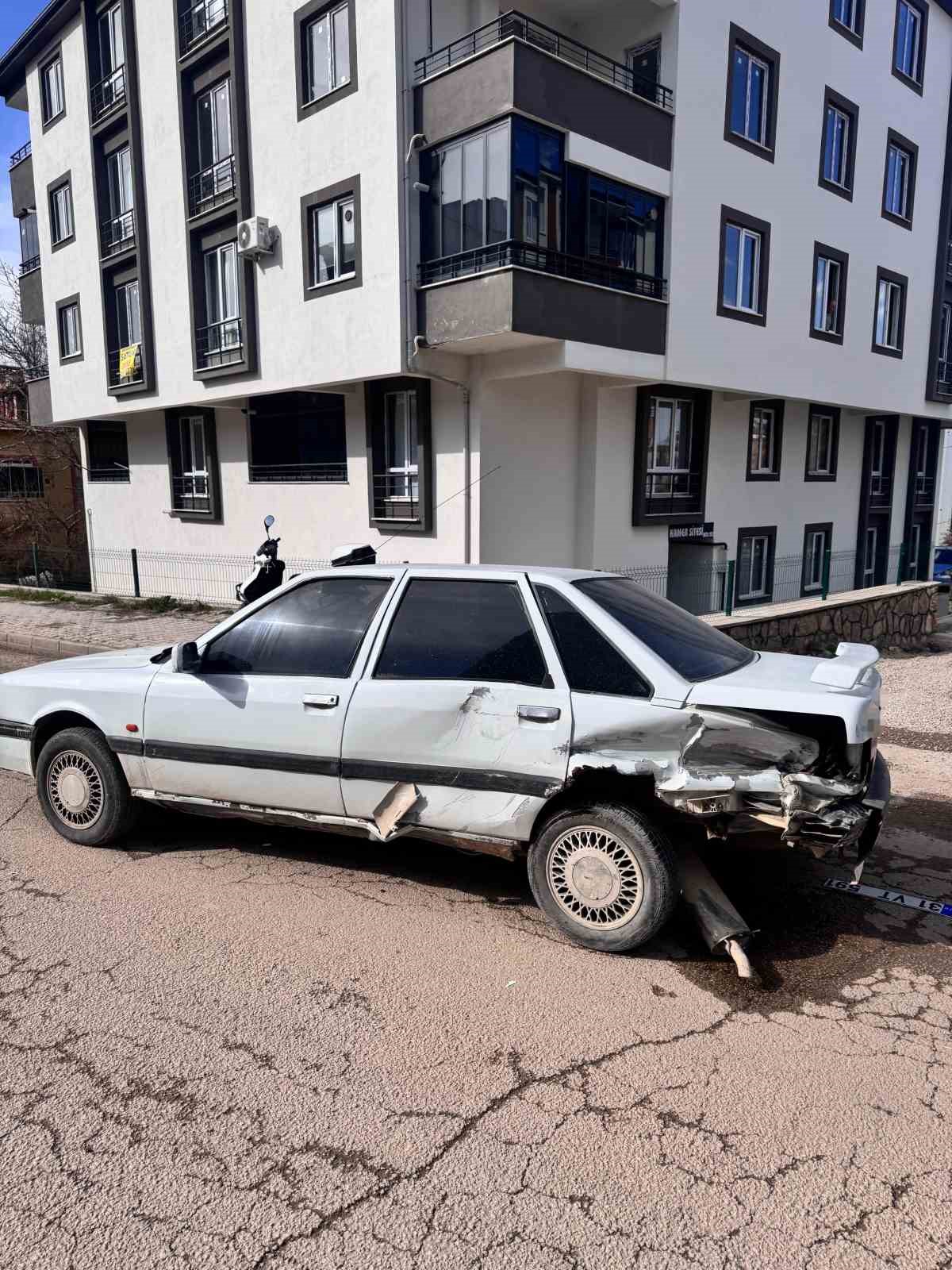 kahramanmarasta-trafik-kazasi-2-yarali
