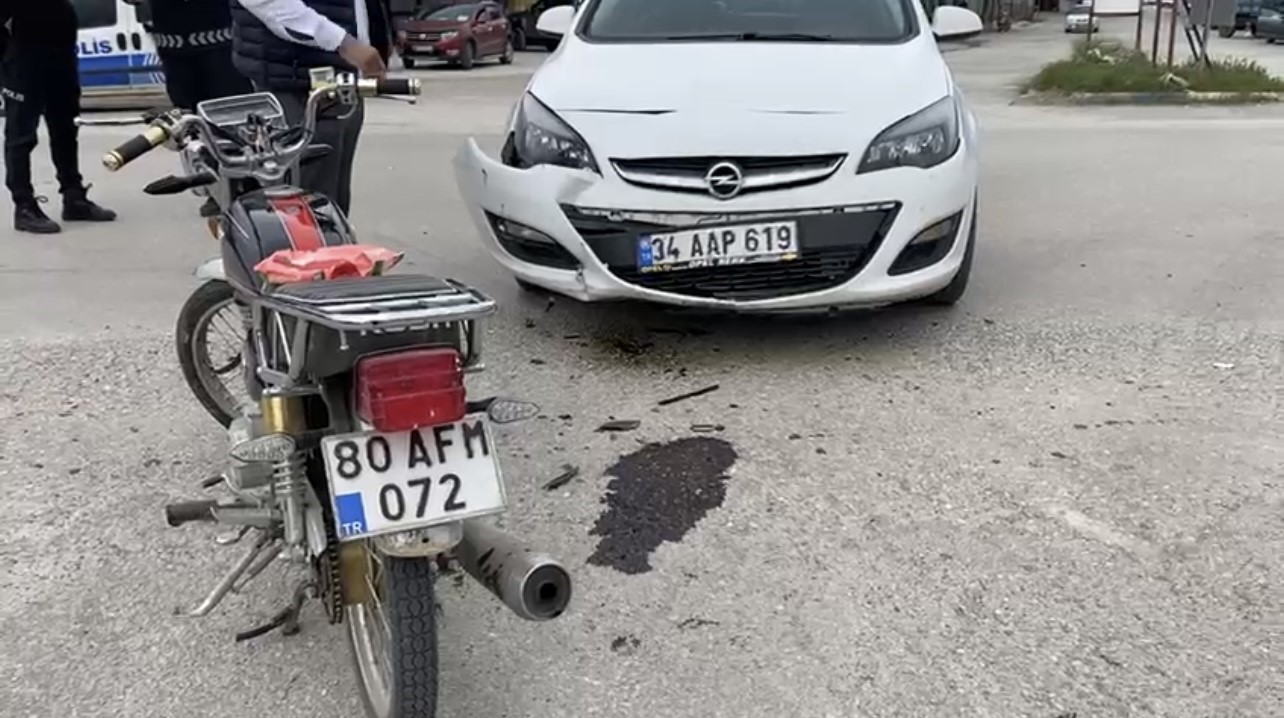 osmaniyede-otomobil-ile-motosiklet-carpisti-2-yarali
