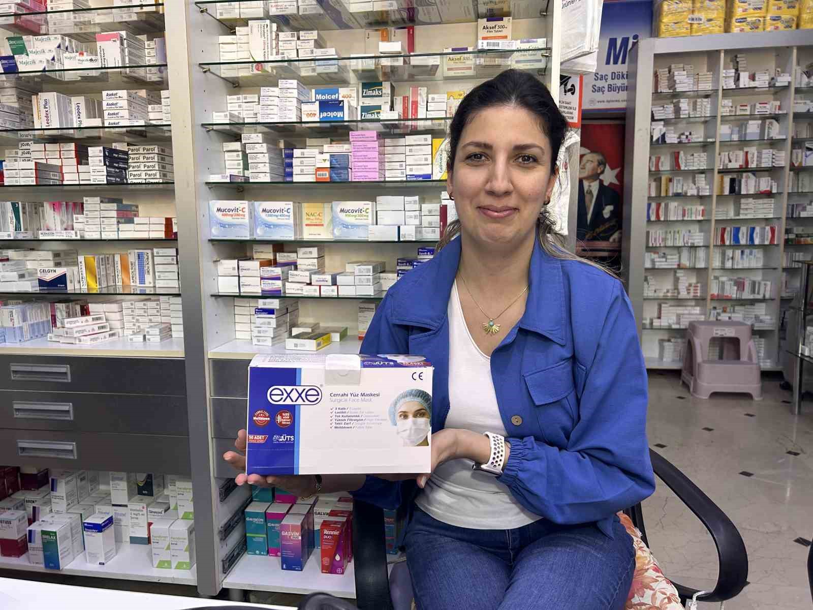 pandemi-bitti-ama-maske-kullanimi-devam-ediyor