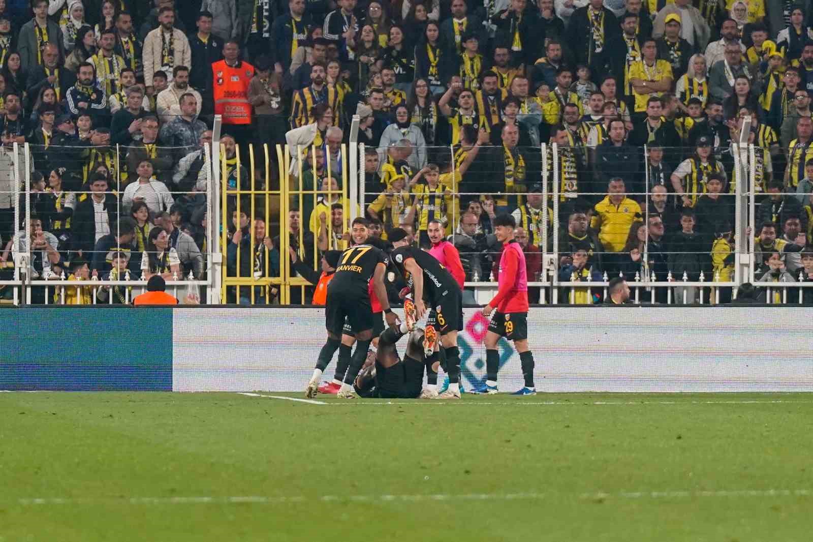 trendyol-super-lig-fenerbahce-3-kayserispor-3-mac-sonucu