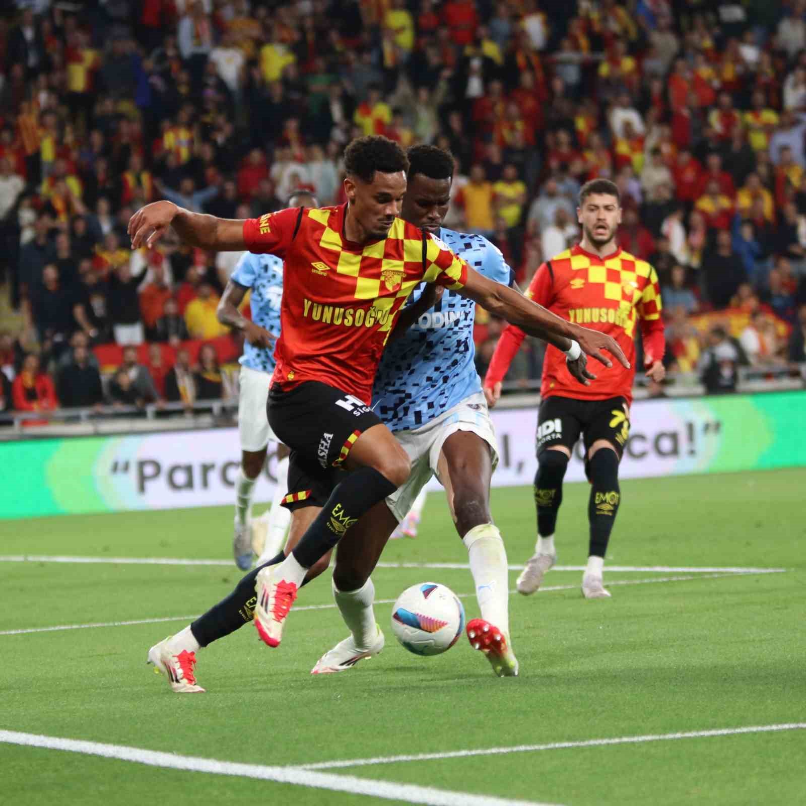 trendyol-super-lig-goztepe-4-basaksehir-1-mac-sonucu
