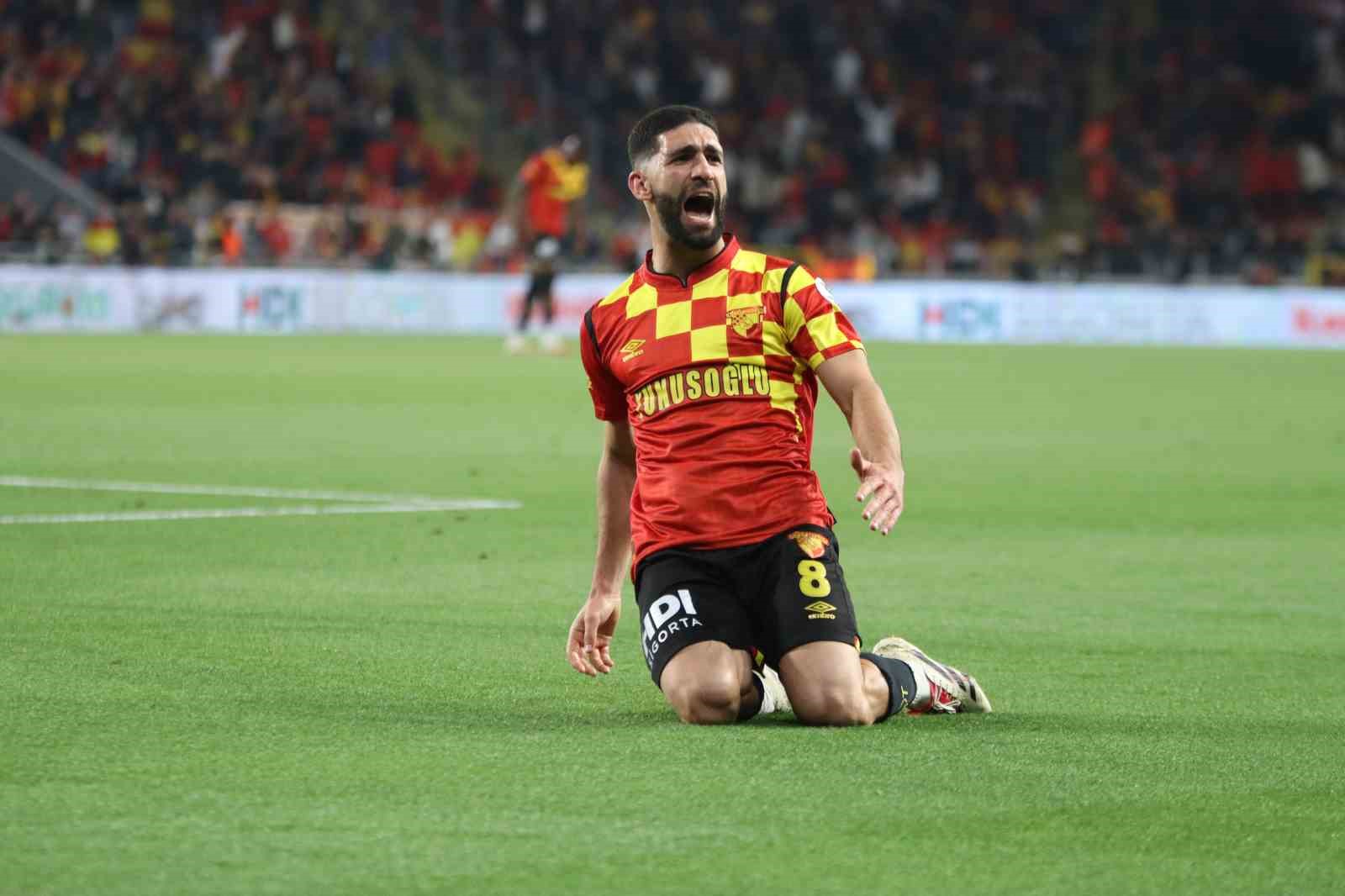 trendyol-super-lig-goztepe-4-basaksehir-1-mac-sonucu