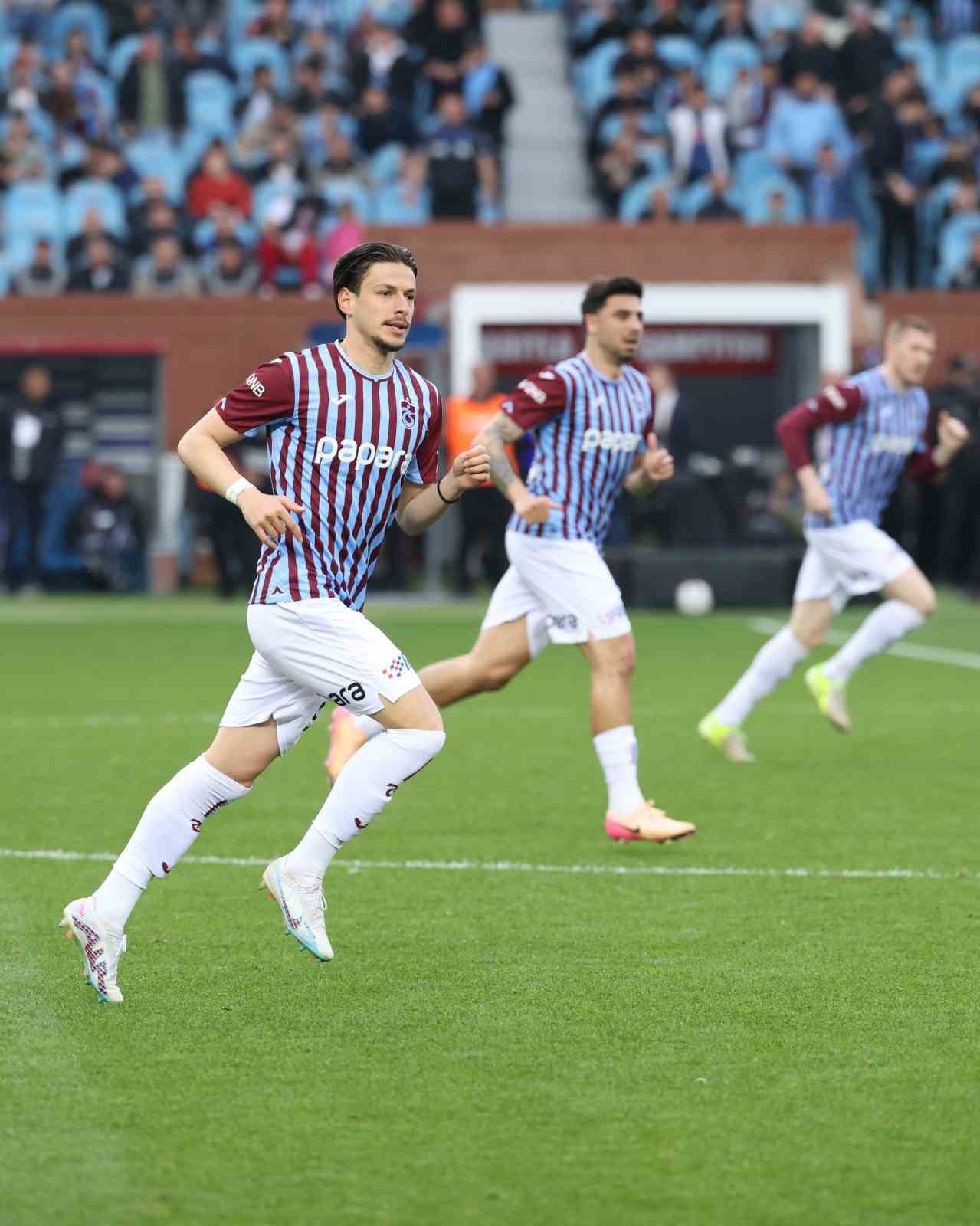 trendyol-super-lig-trabzonspor-4-alanyaspor-3-mac-sonucu