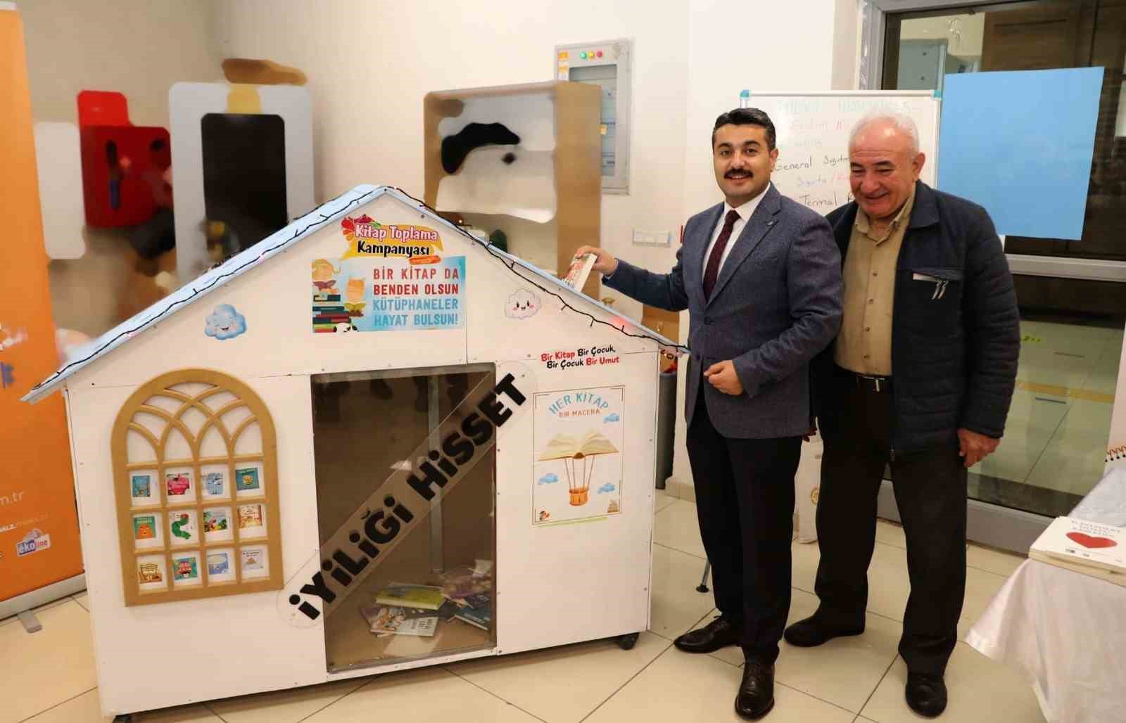 bagislanan-15-bin-kitap-okullara-dagitilacak