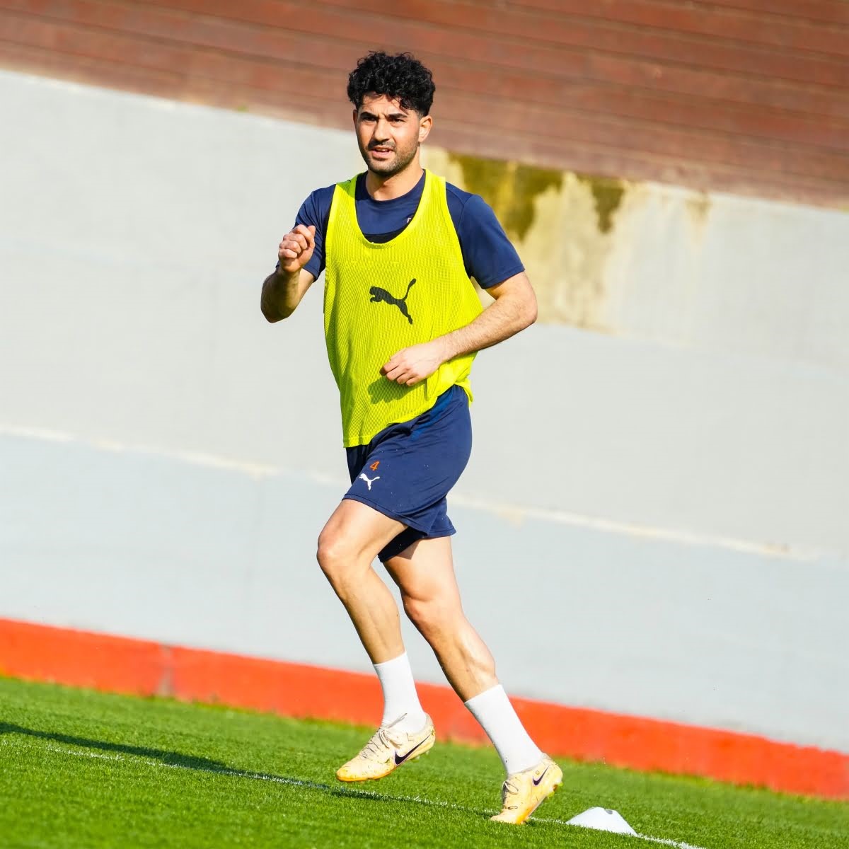 basaksehir-galatasaray-maci-hazirliklarina-basladi