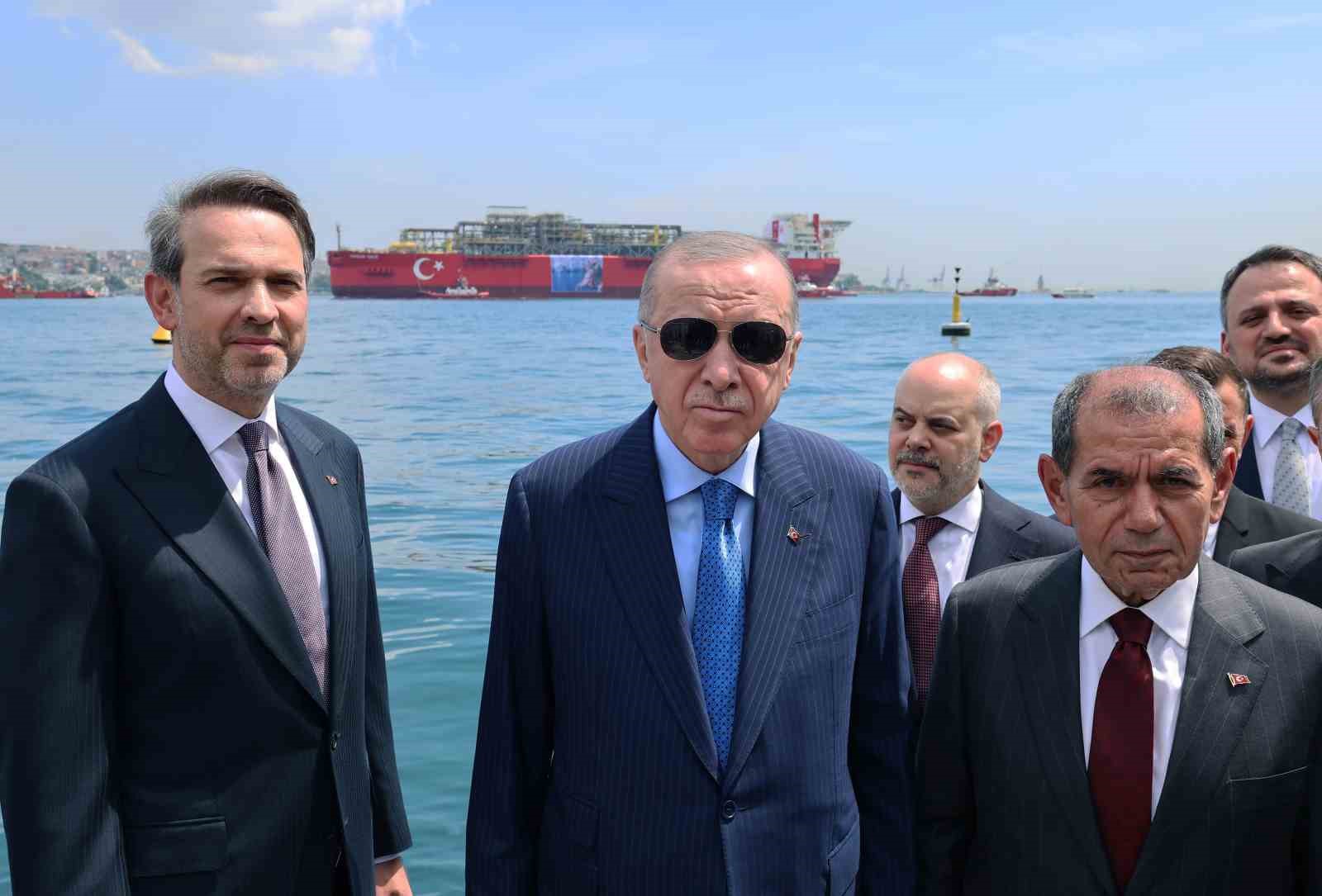 cumhurbaskani-erdogan-osman-gazi-platformunu-dolmabahceden-ugurladi