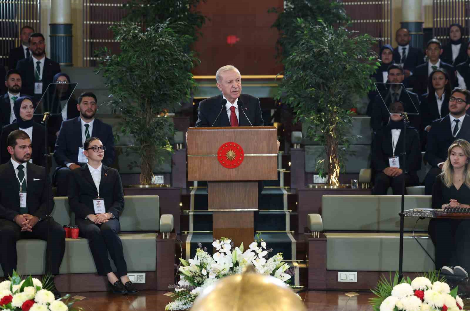 cumhurbaskani-erdogan-terorsuz-turkiye-kavsagini-insallah-suhuletle-dondukten-sonra-turkiye-yuzyili-menziline-cok-daha-hizli-ulasacagiz