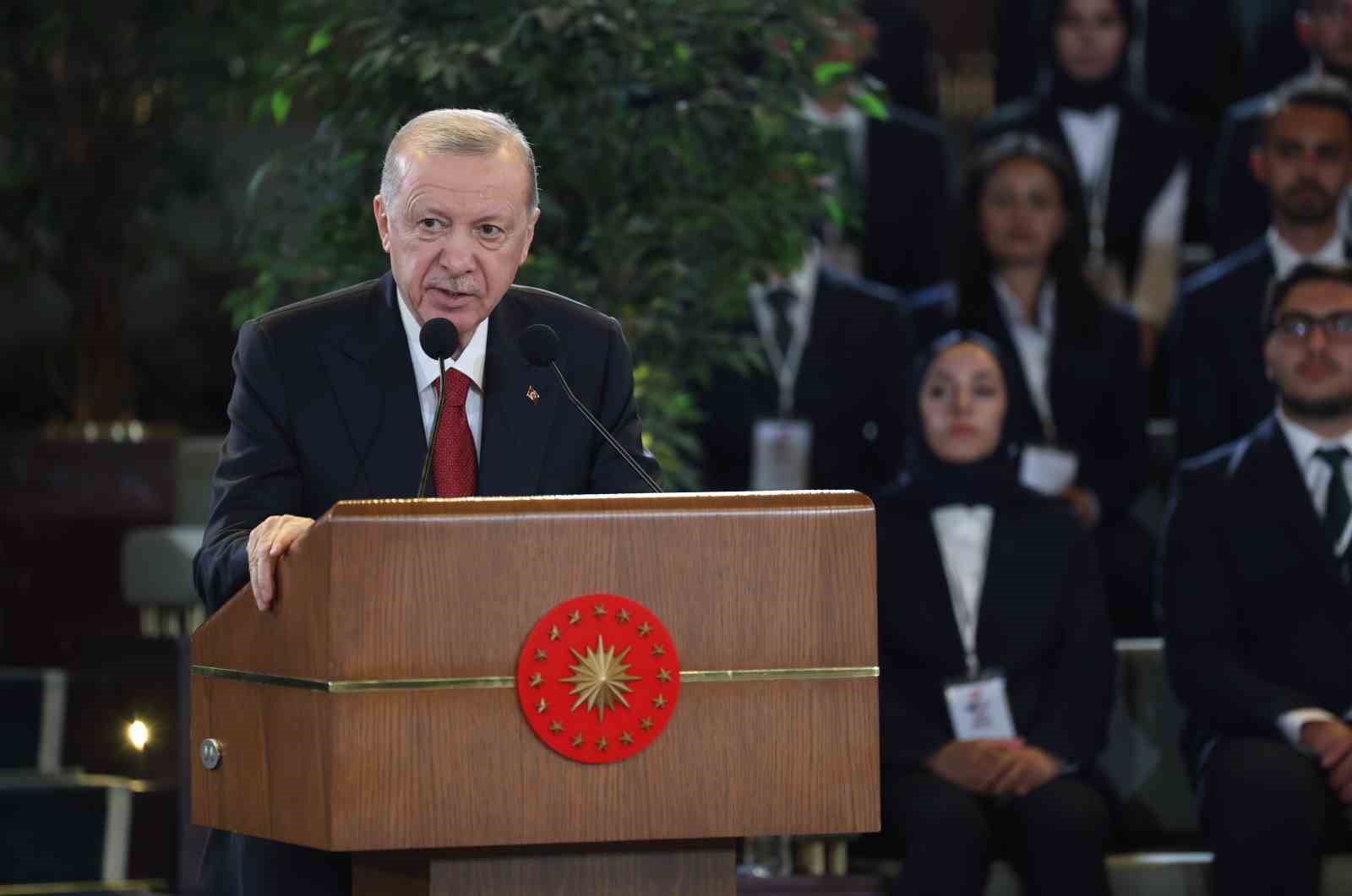 cumhurbaskani-erdogan-terorsuz-turkiye-kavsagini-insallah-suhuletle-dondukten-sonra-turkiye-yuzyili-menziline-cok-daha-hizli-ulasacagiz