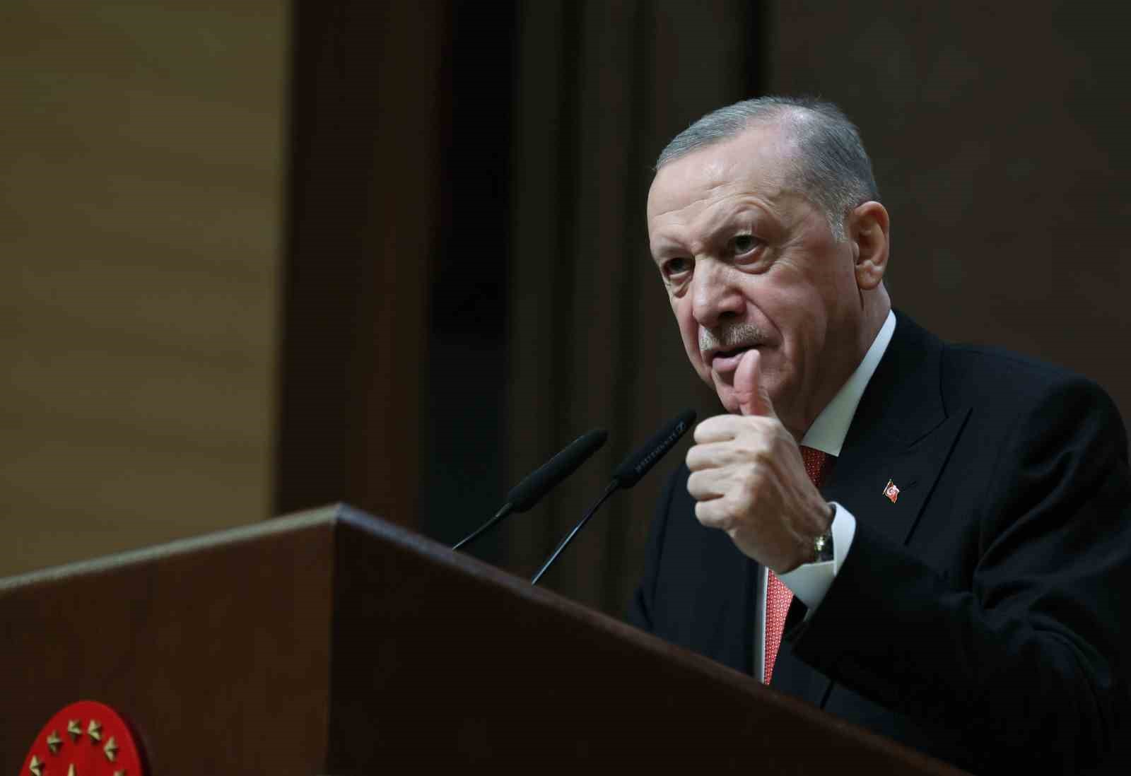cumhurbaskani-erdogan-yetkisini-kotuye-kullananin-gozunun-yasina-bakmadik-bakmayiz