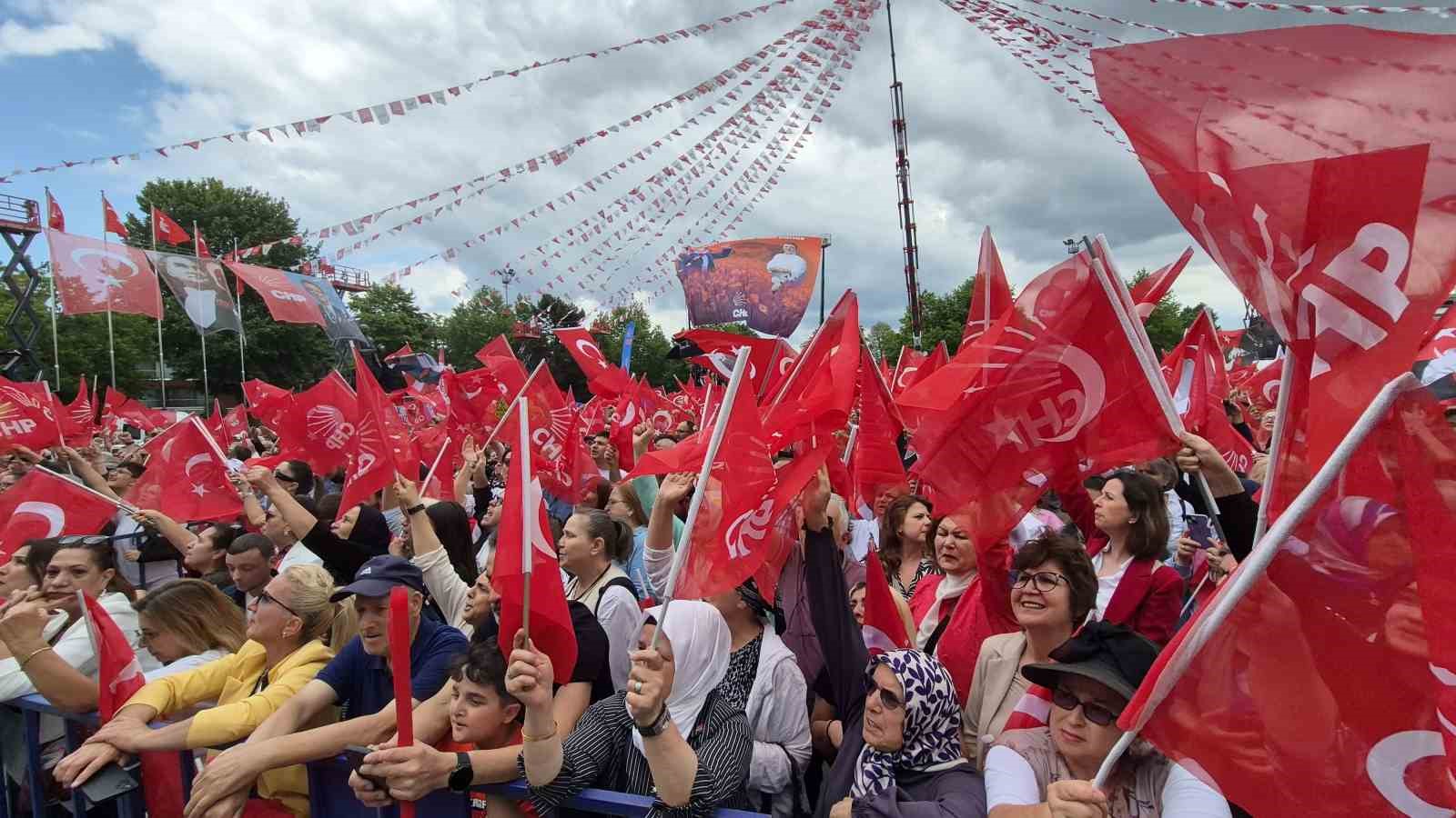 ekrem-imamoglundan-mektup-alnimiz-ak-basimiz-dik