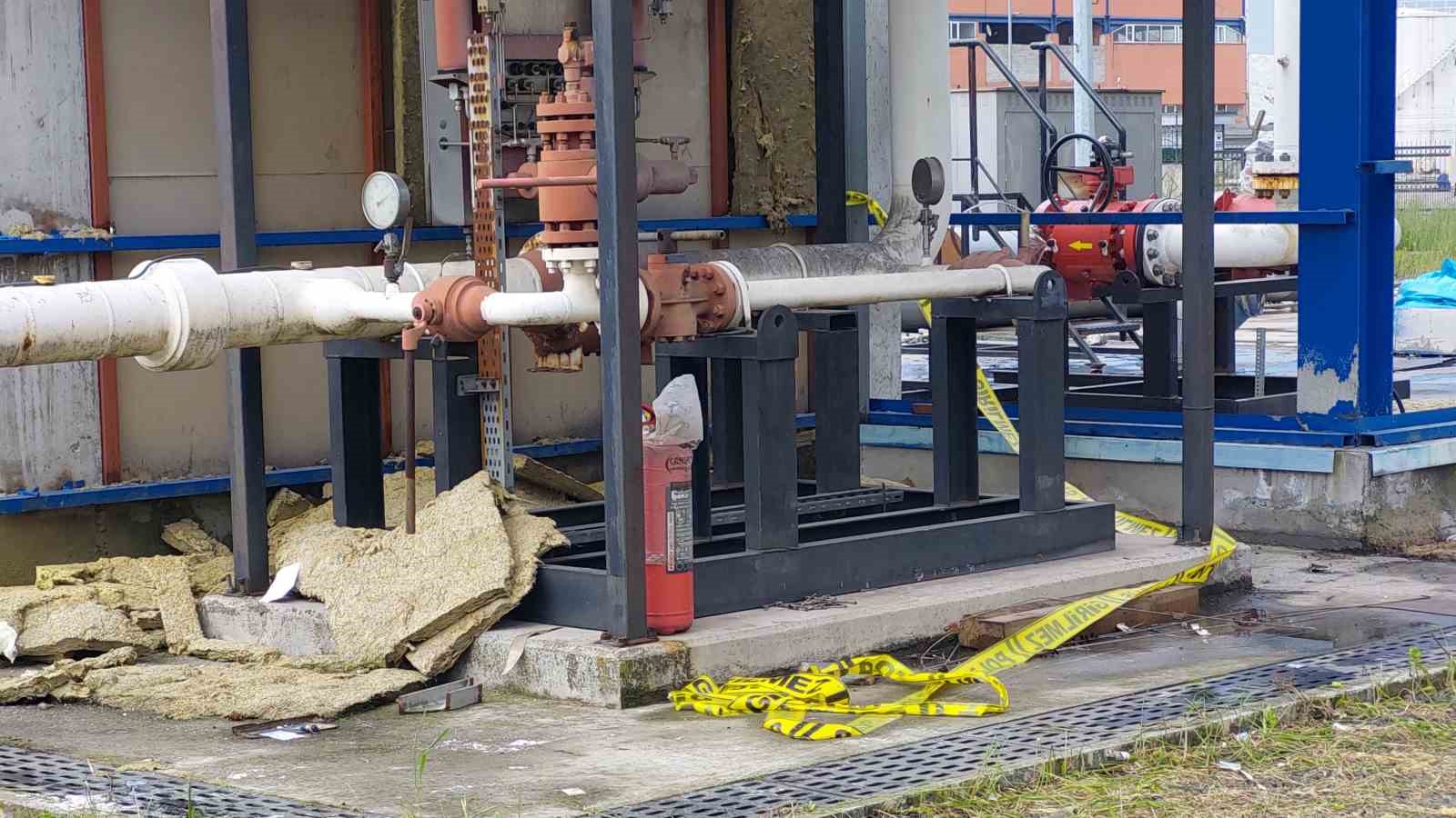 fabrikanin-eski-dogal-gaz-tesisinde-patlama-3-yarali