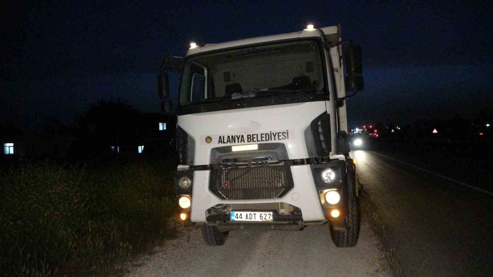 facianin-esiginden-donulen-kazayi-burunlari-bile-kanamadan-atlattilar