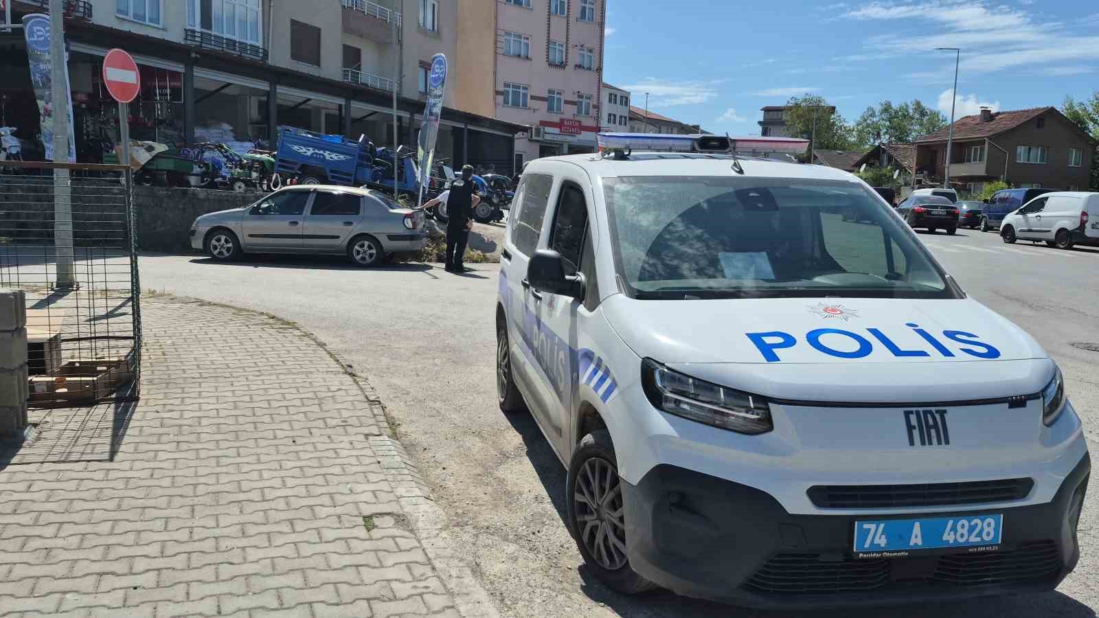 feci-kaza-ani-kamerada