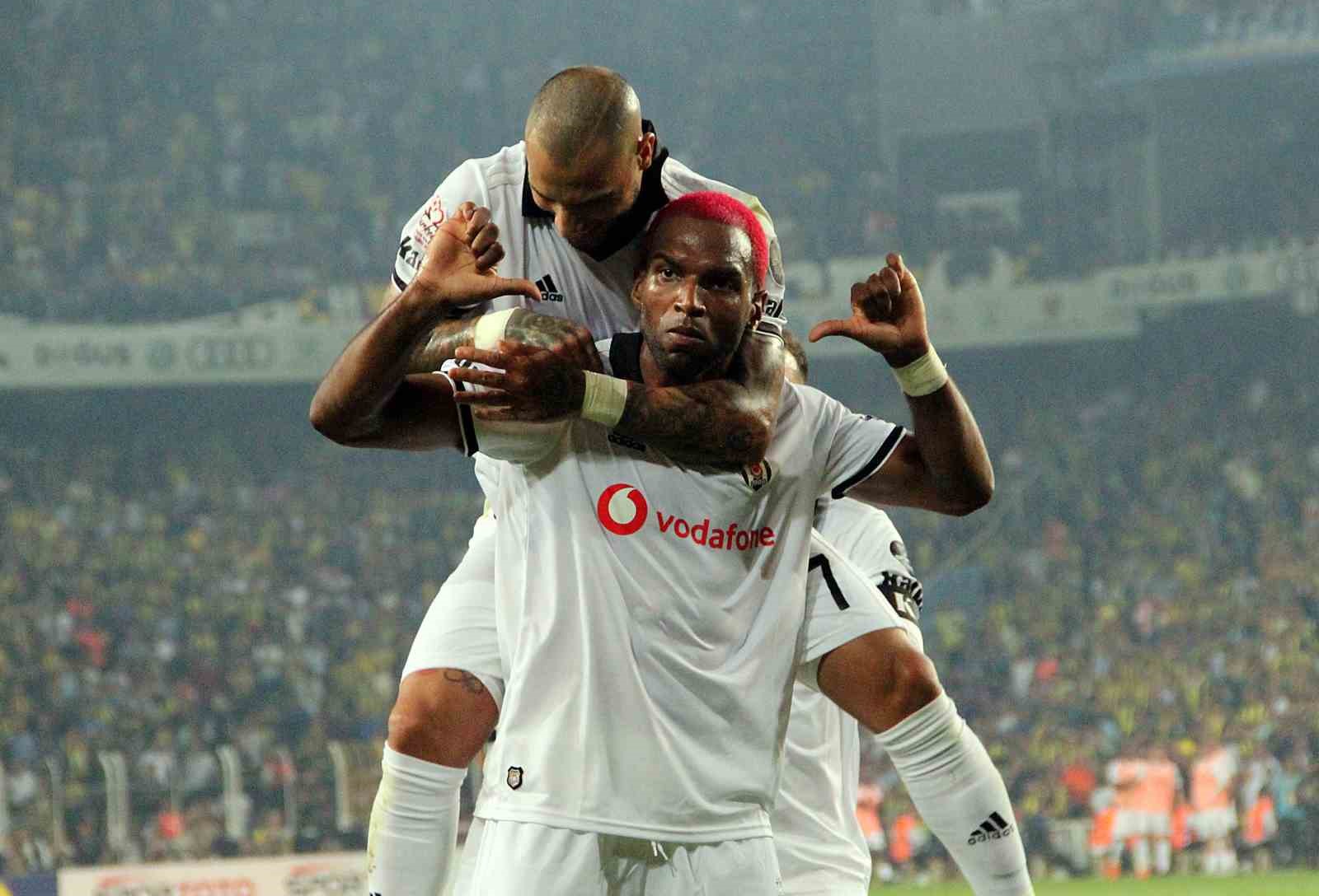 fenerbahce-besiktas-derbisinin-golleri-yabancilardan