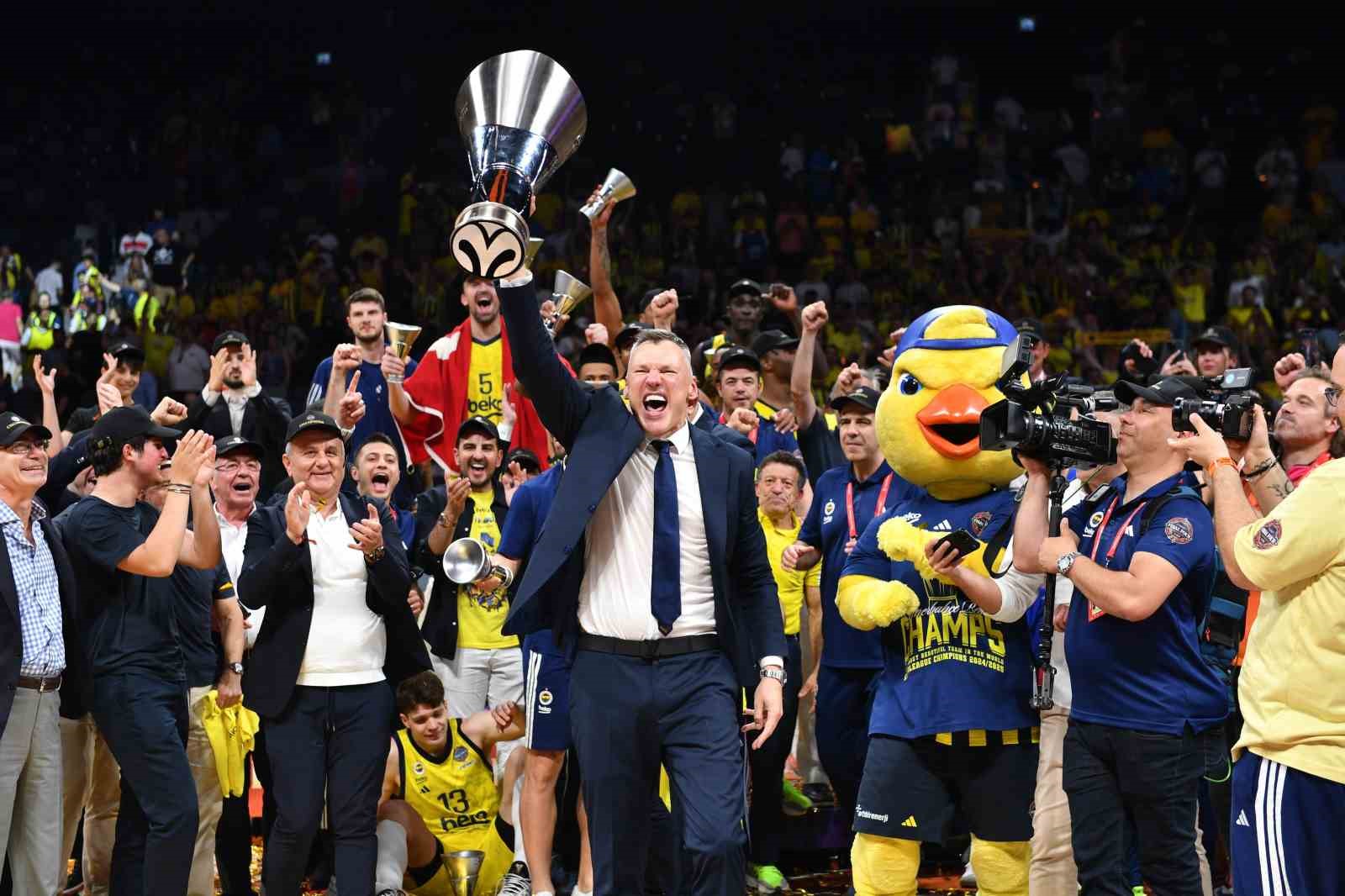 fenerbahce-euroleaguede-2-kez-sampiyon