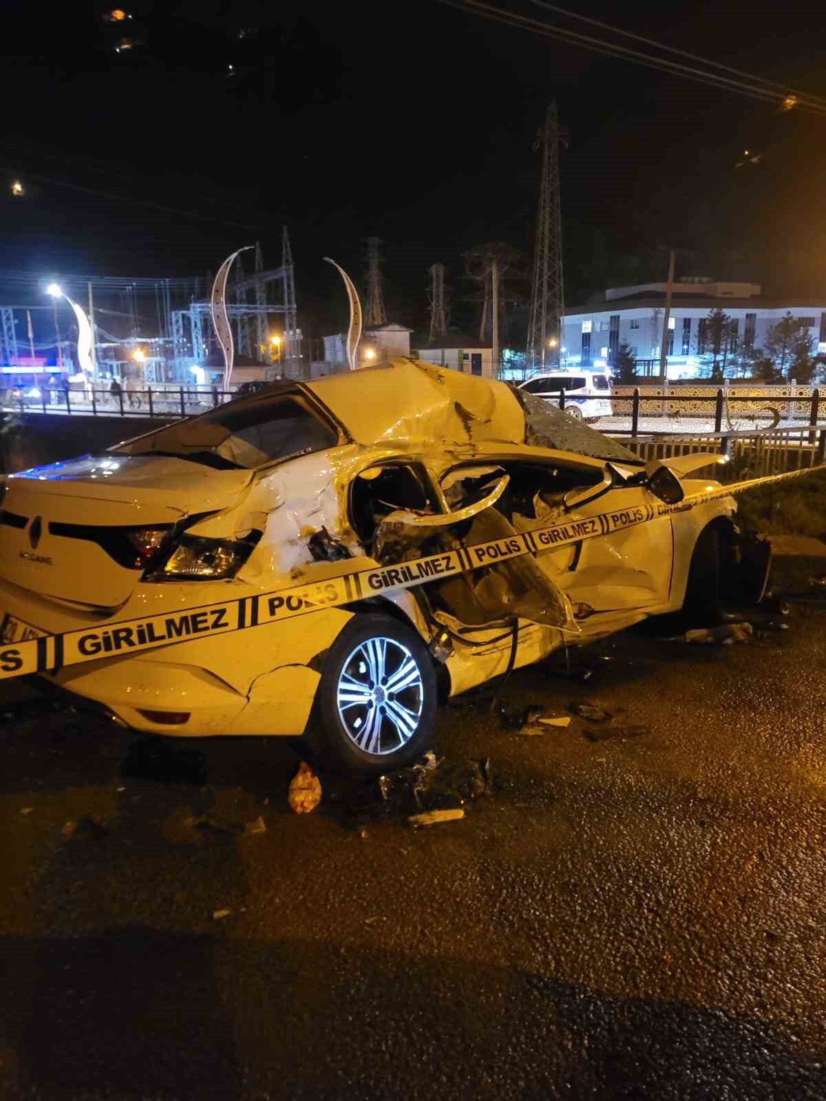 giresunda-trafik-kazasi-2-olu-3-yarali