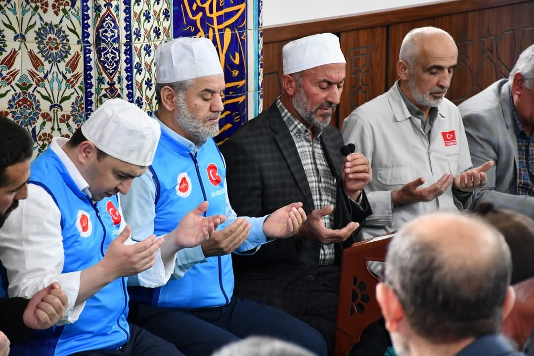 haci-adaylari-dualarla-kutsal-topraklara-ugurlandi