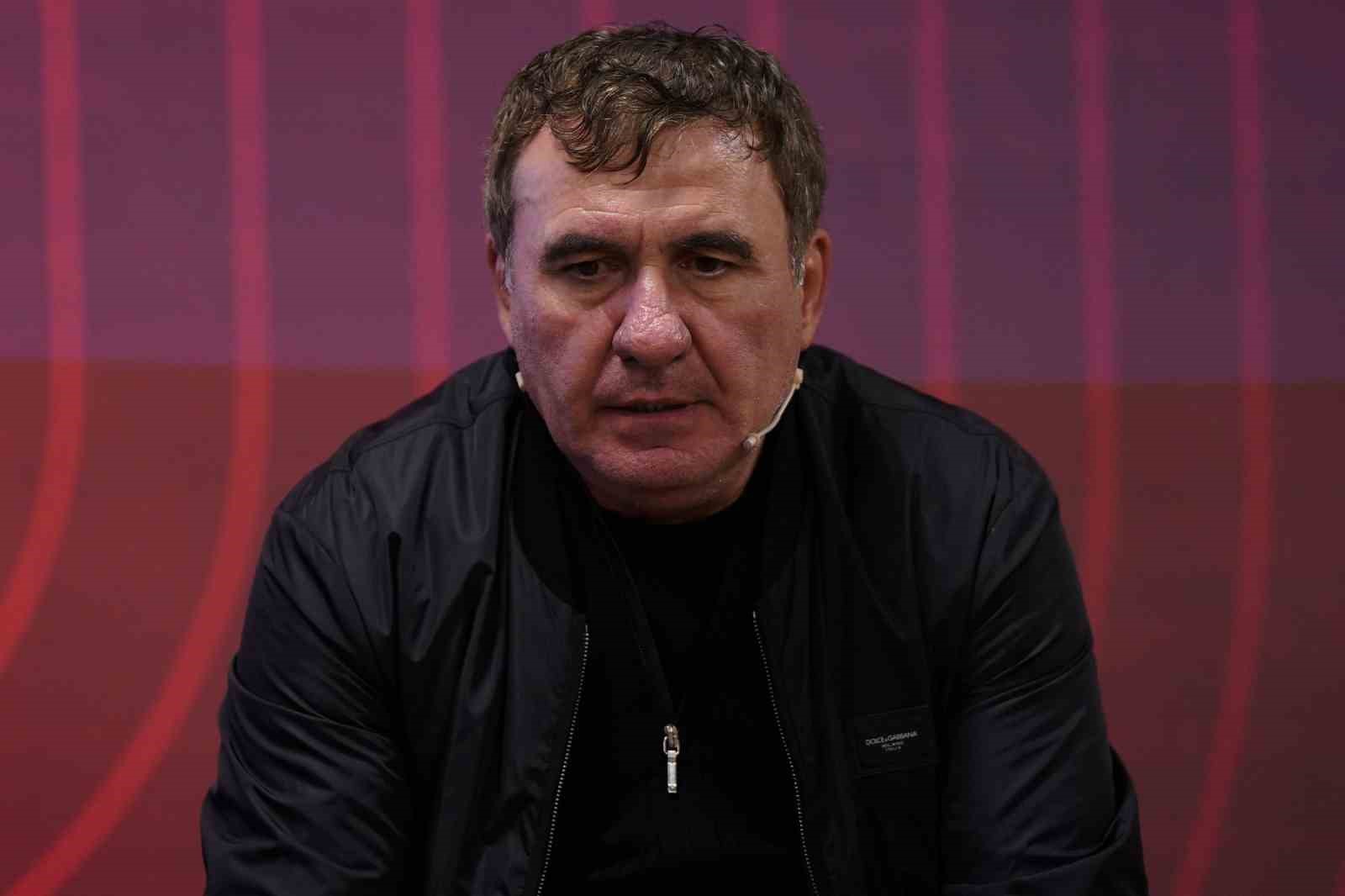 hagi-ve-popescu-yil-donumunde-uefa-kupasi-zaferini-anlatti