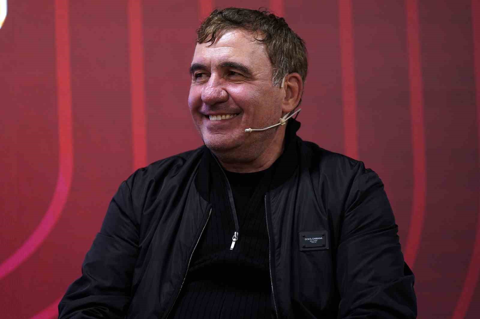 hagi-ve-popescu-yil-donumunde-uefa-kupasi-zaferini-anlatti