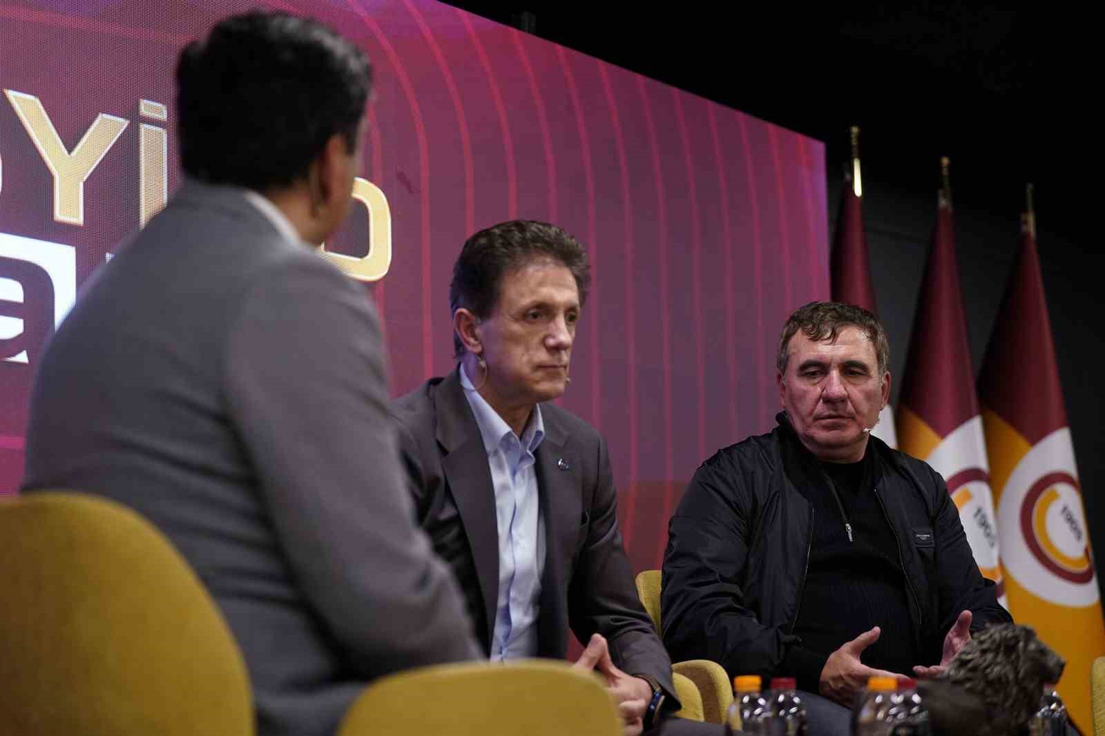 hagi-ve-popescu-yil-donumunde-uefa-kupasi-zaferini-anlatti