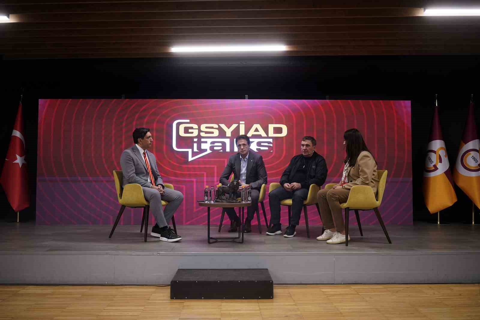 hagi-ve-popescu-yil-donumunde-uefa-kupasi-zaferini-anlatti