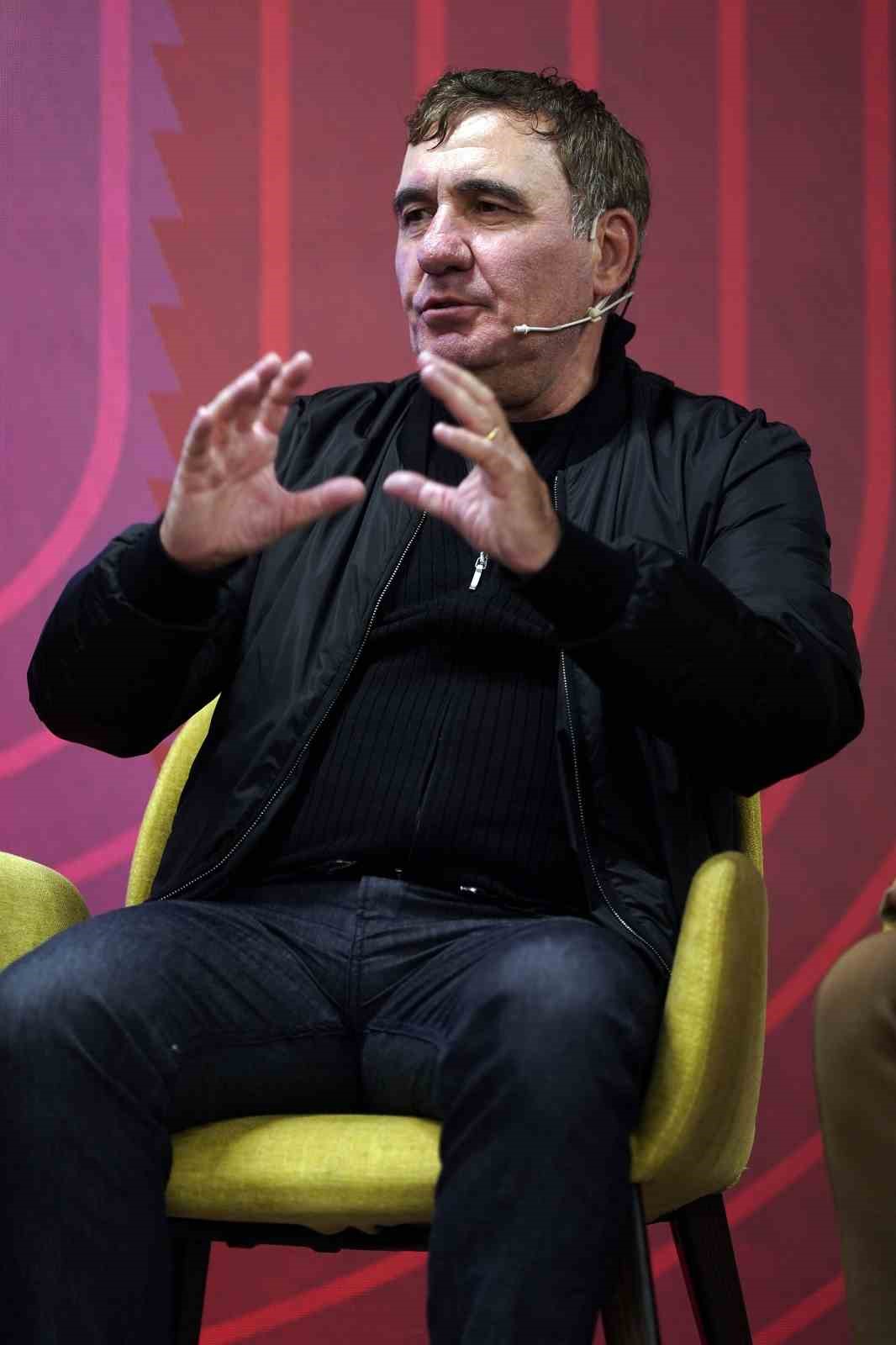 hagi-ve-popescu-yil-donumunde-uefa-kupasi-zaferini-anlatti