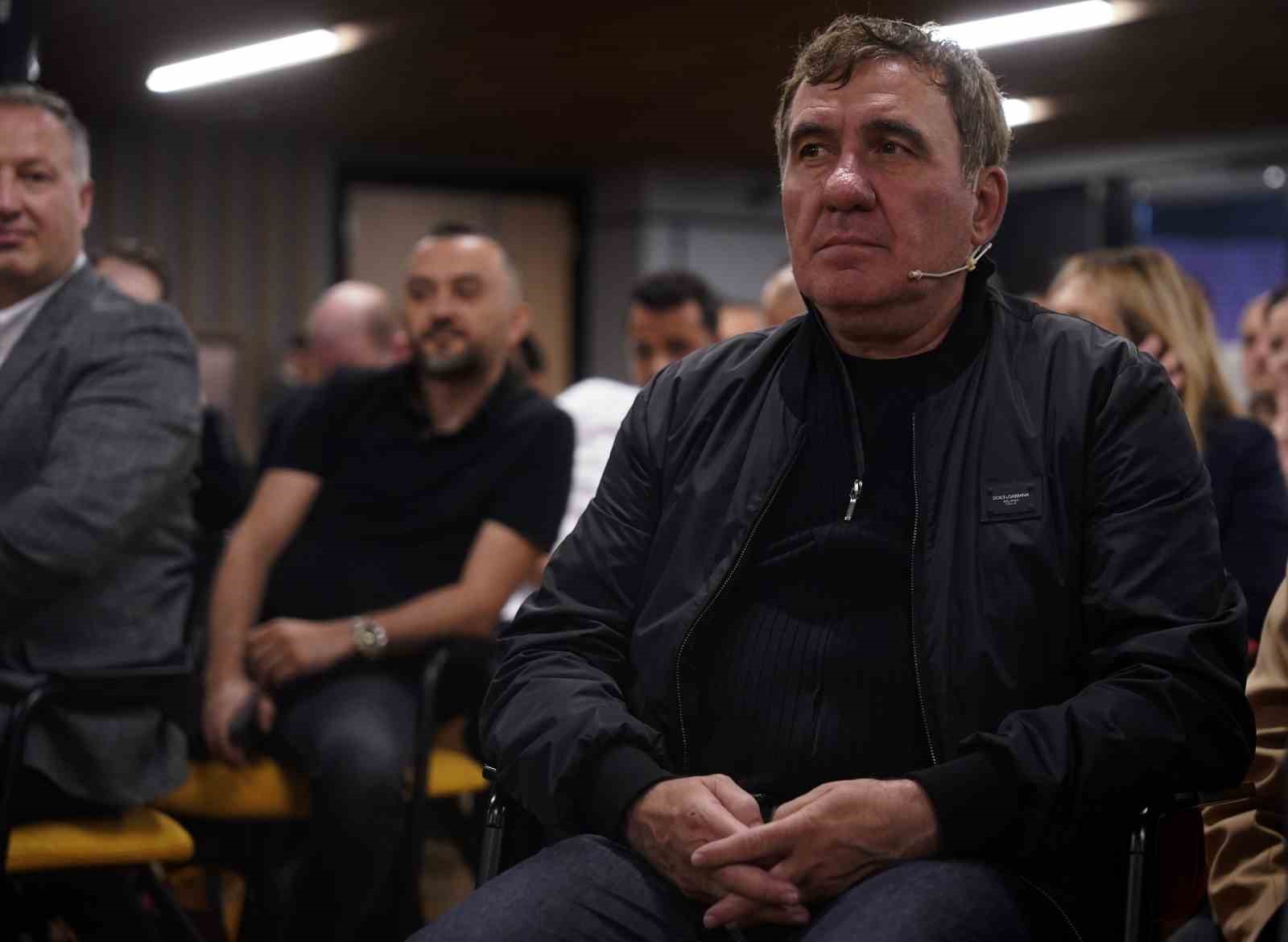 hagi-ve-popescu-yil-donumunde-uefa-kupasi-zaferini-anlatti