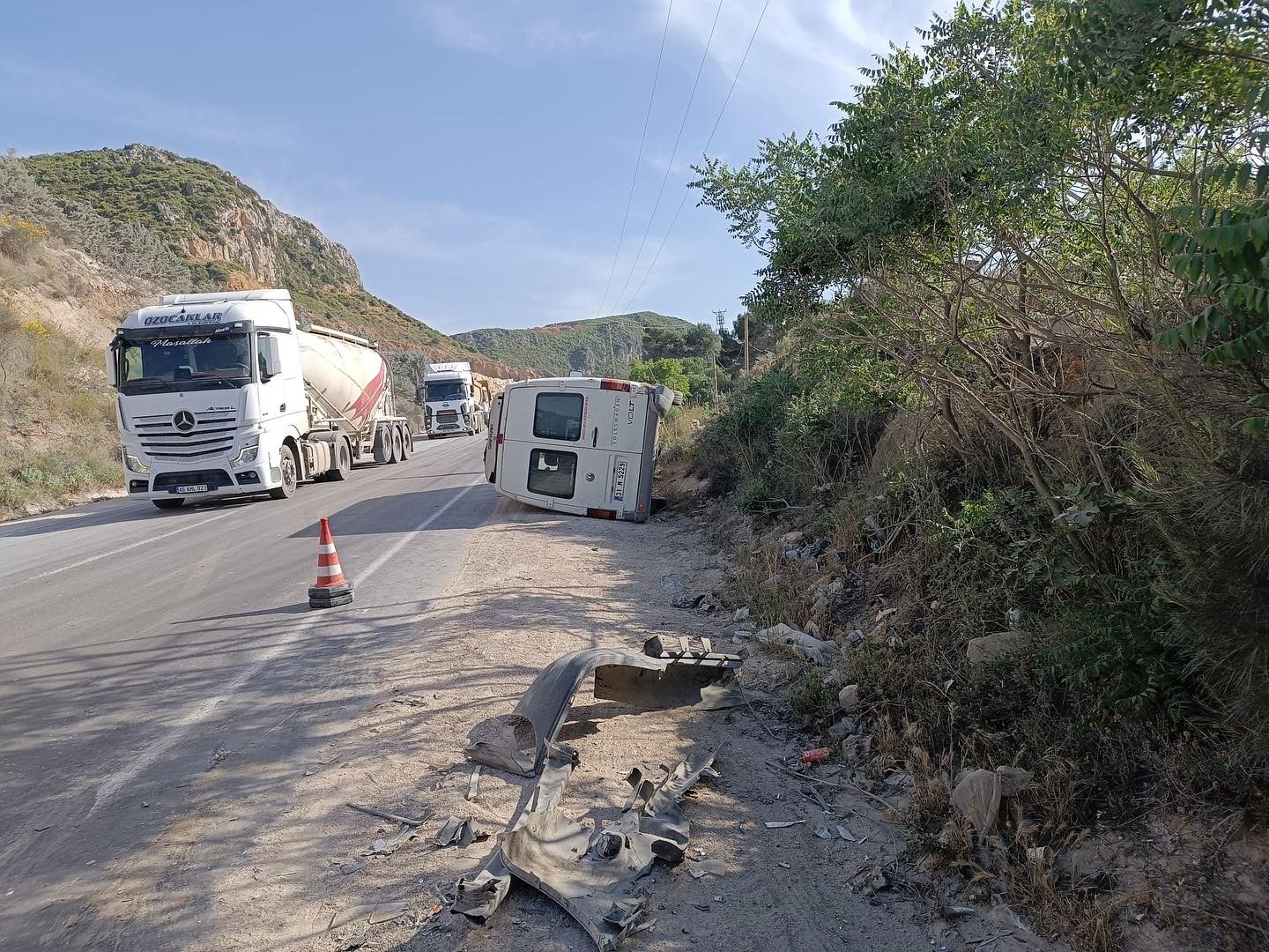 hatayda-trafik-kazasi-3-yarali